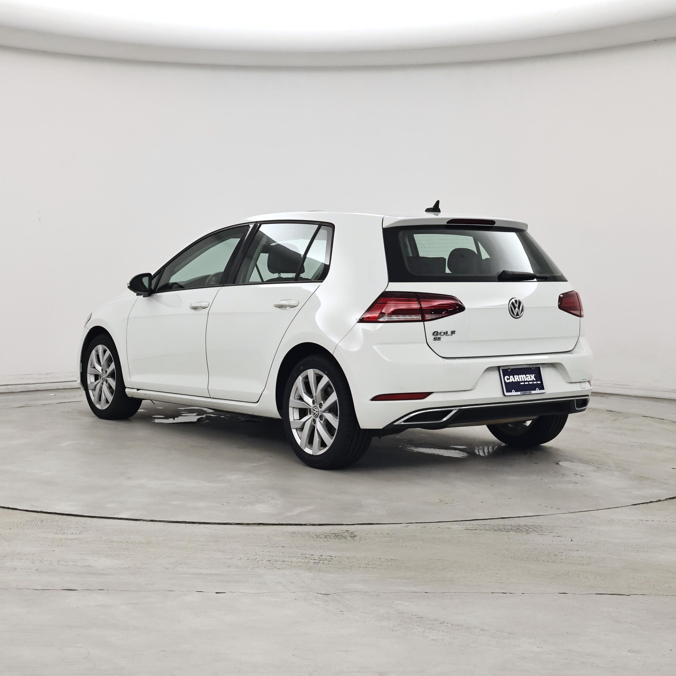 Thumbnail: 2019 Volkswagen Golf - 2