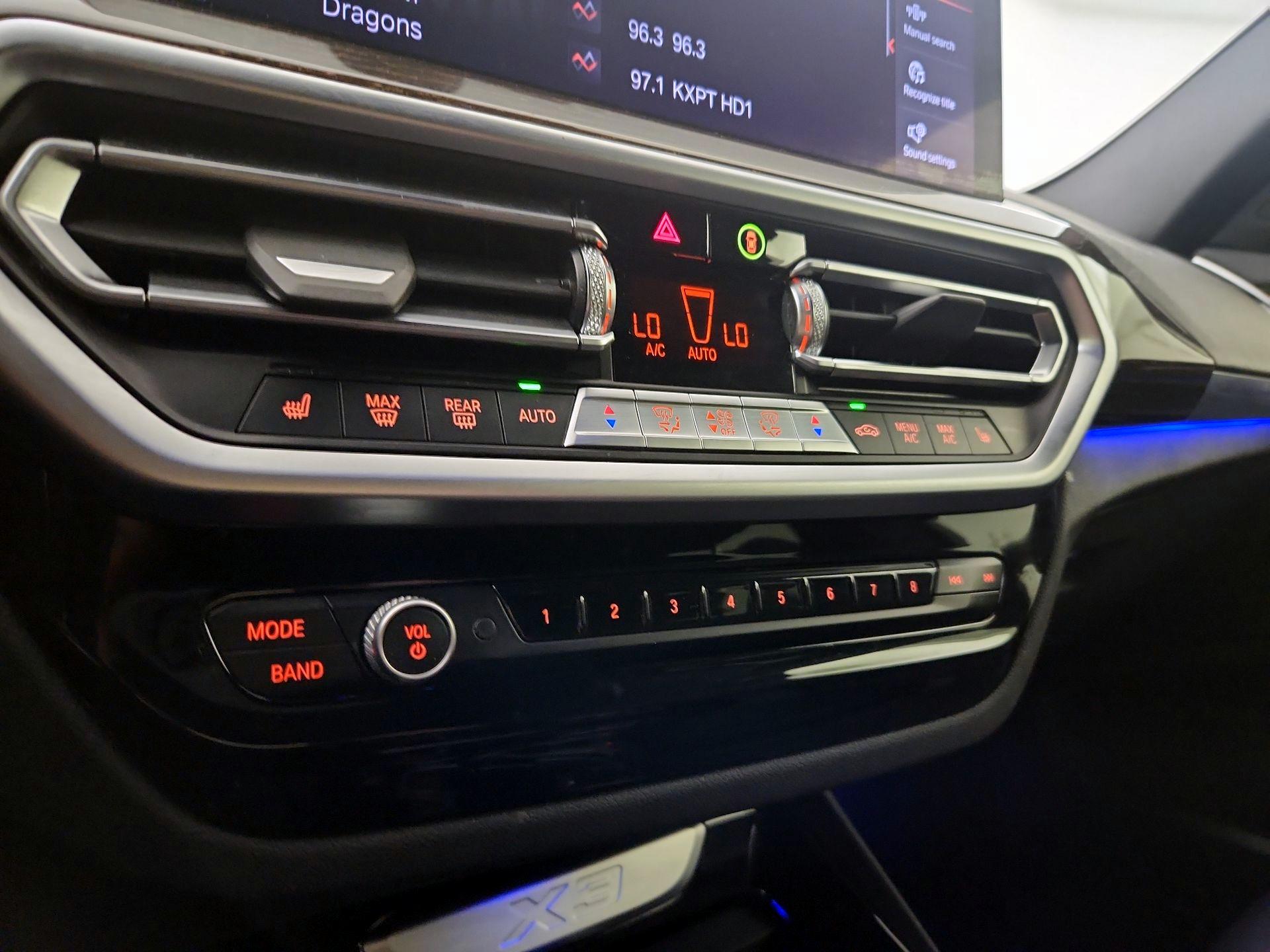 Thumbnail: 2023 BMW X3 - 17