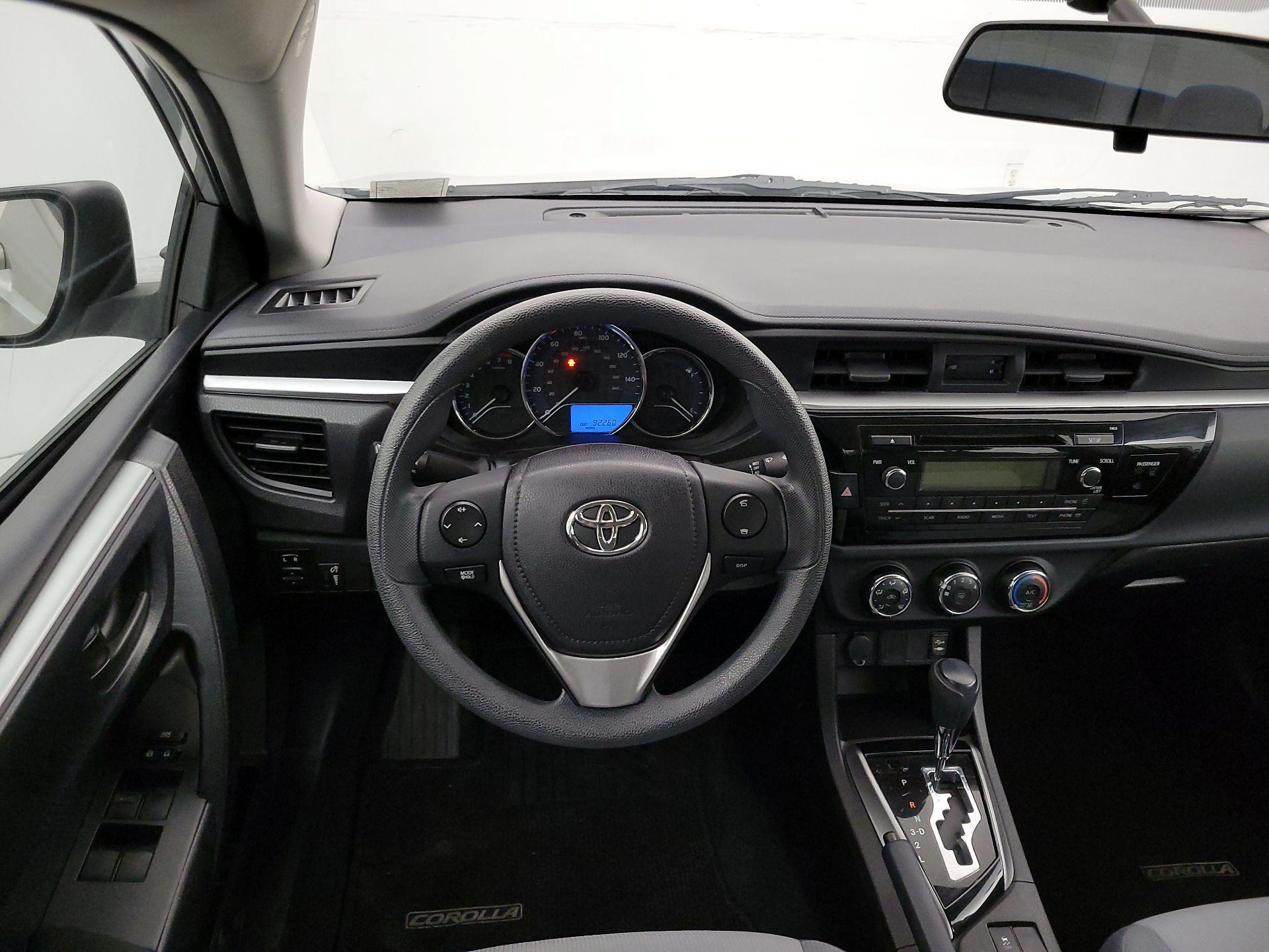 Thumbnail: 2015 Toyota Corolla - 10