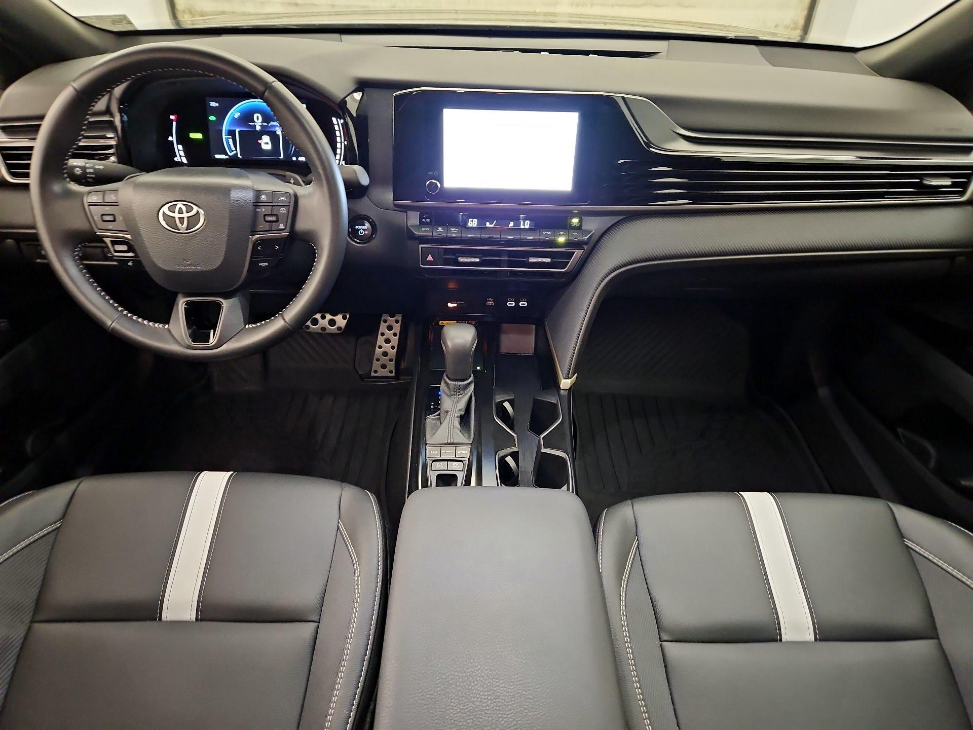 Thumbnail: 2026 Toyota Camry - 9