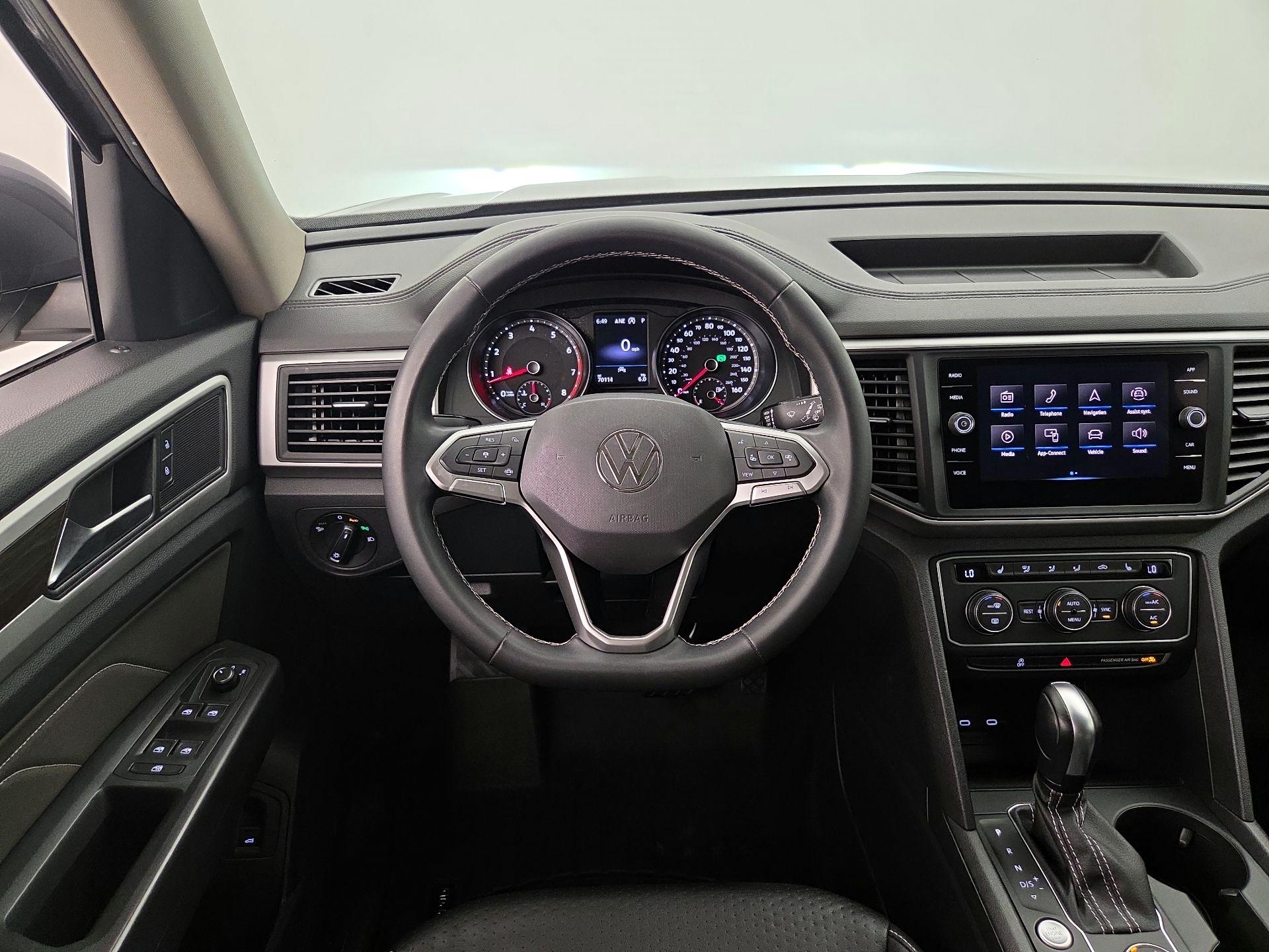 Thumbnail: 2021 Volkswagen Atlas - 10