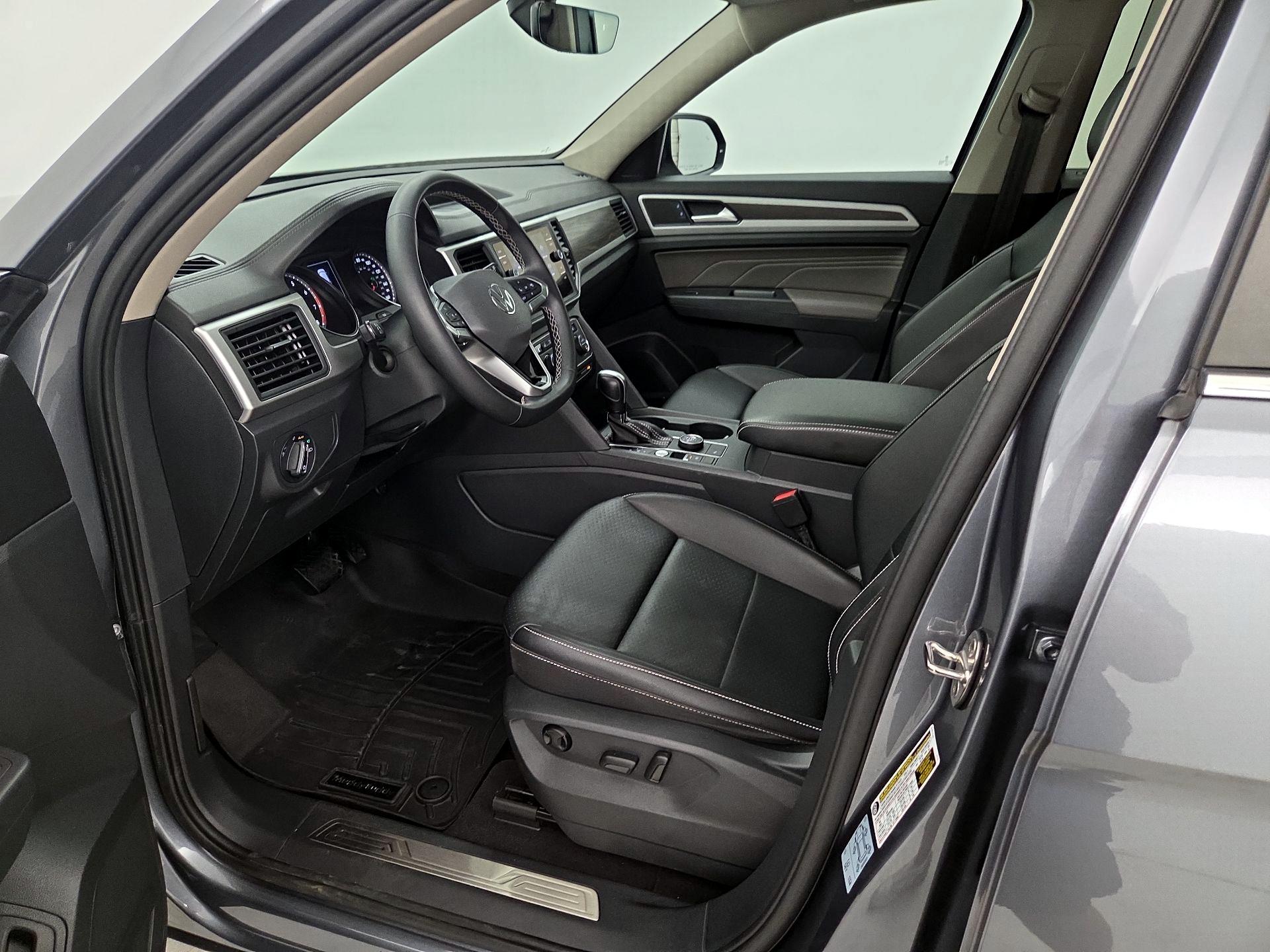 Thumbnail: 2021 Volkswagen Atlas - 11