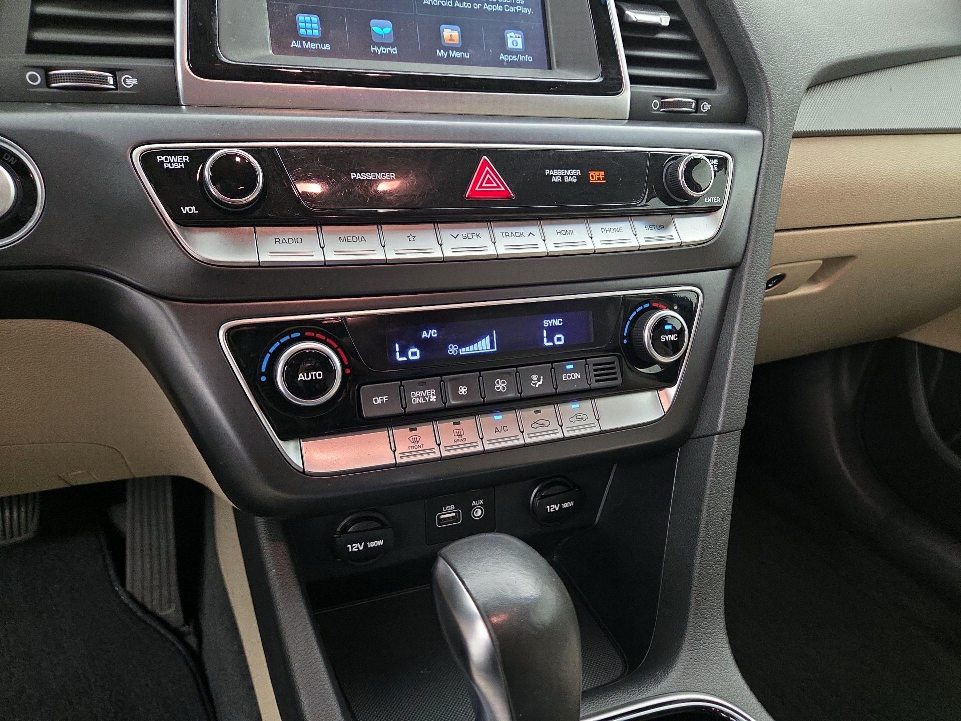 Thumbnail: 2019 Hyundai Sonata - 16