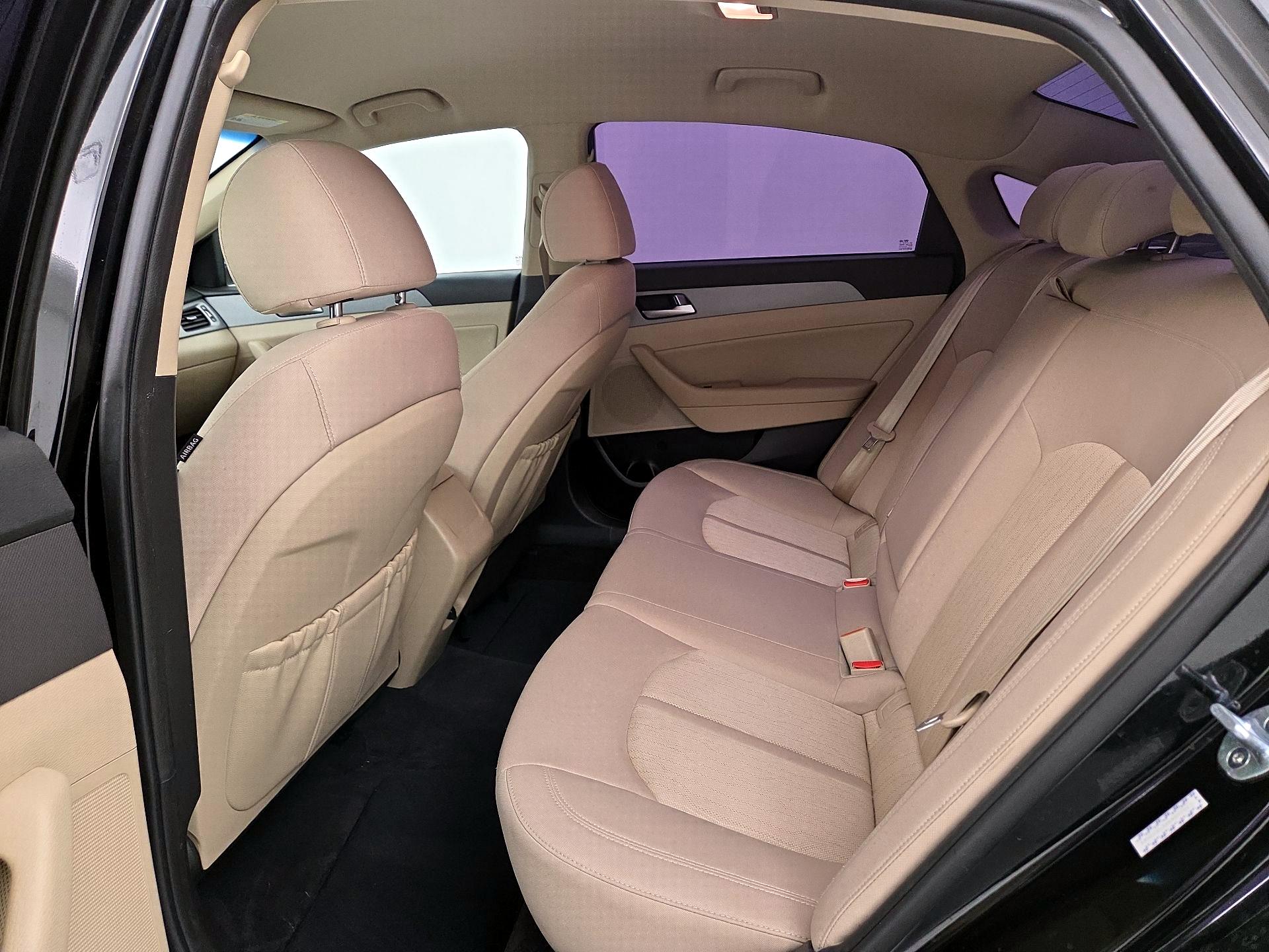 Thumbnail: 2019 Hyundai Sonata - 19