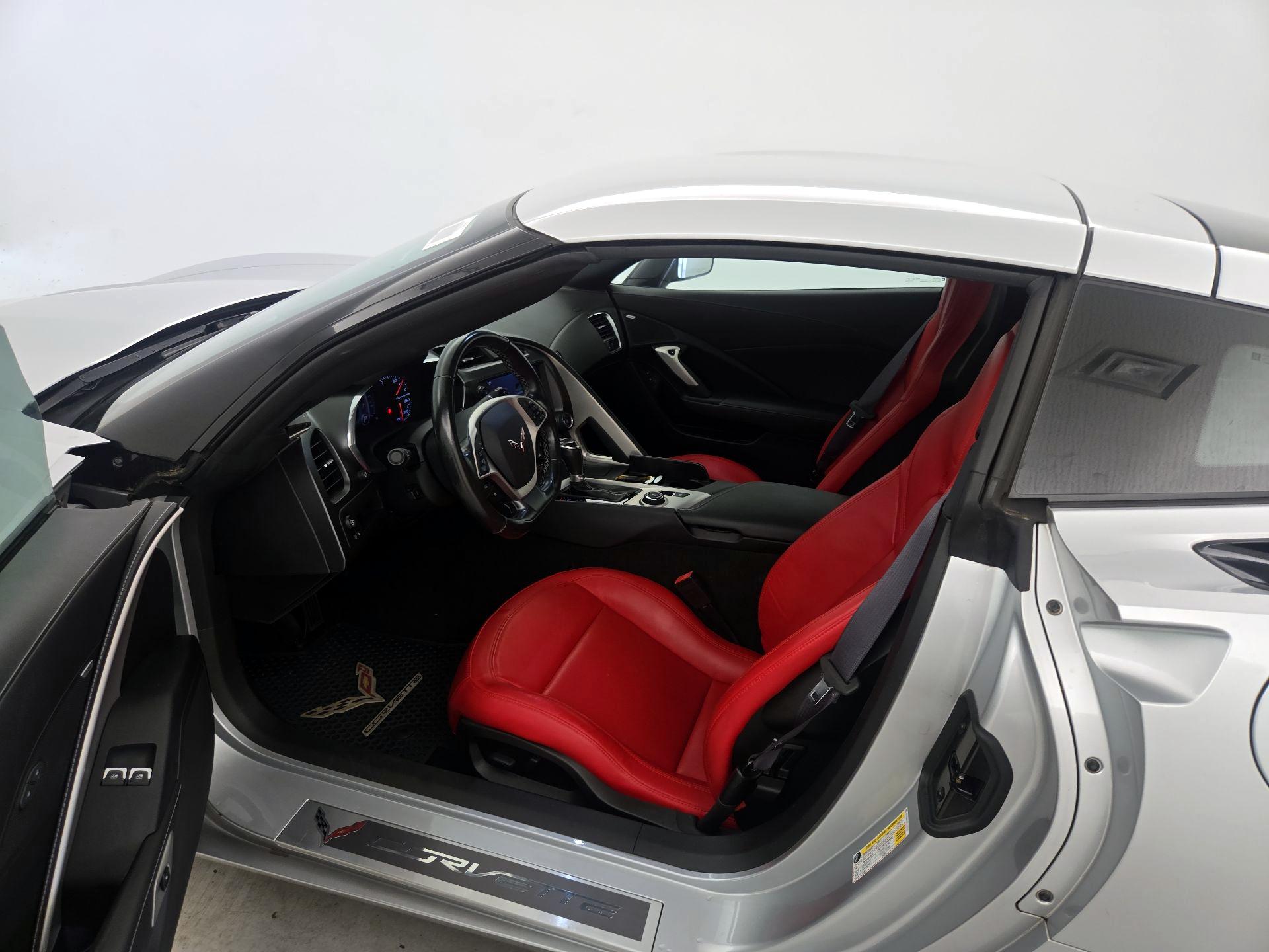 Thumbnail: 2017 Chevrolet Corvette - 11