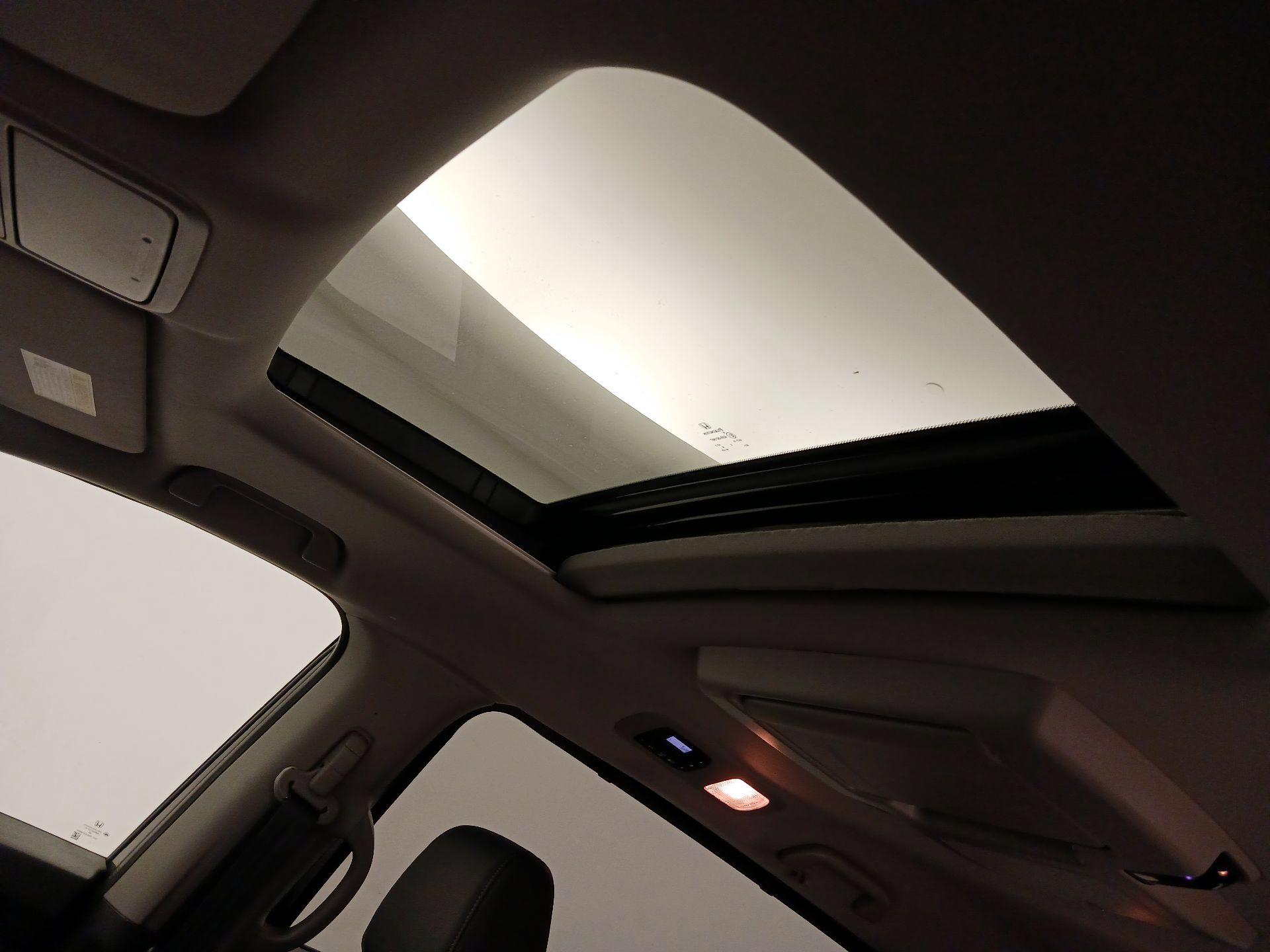 Thumbnail: 2021 Honda Odyssey - 20