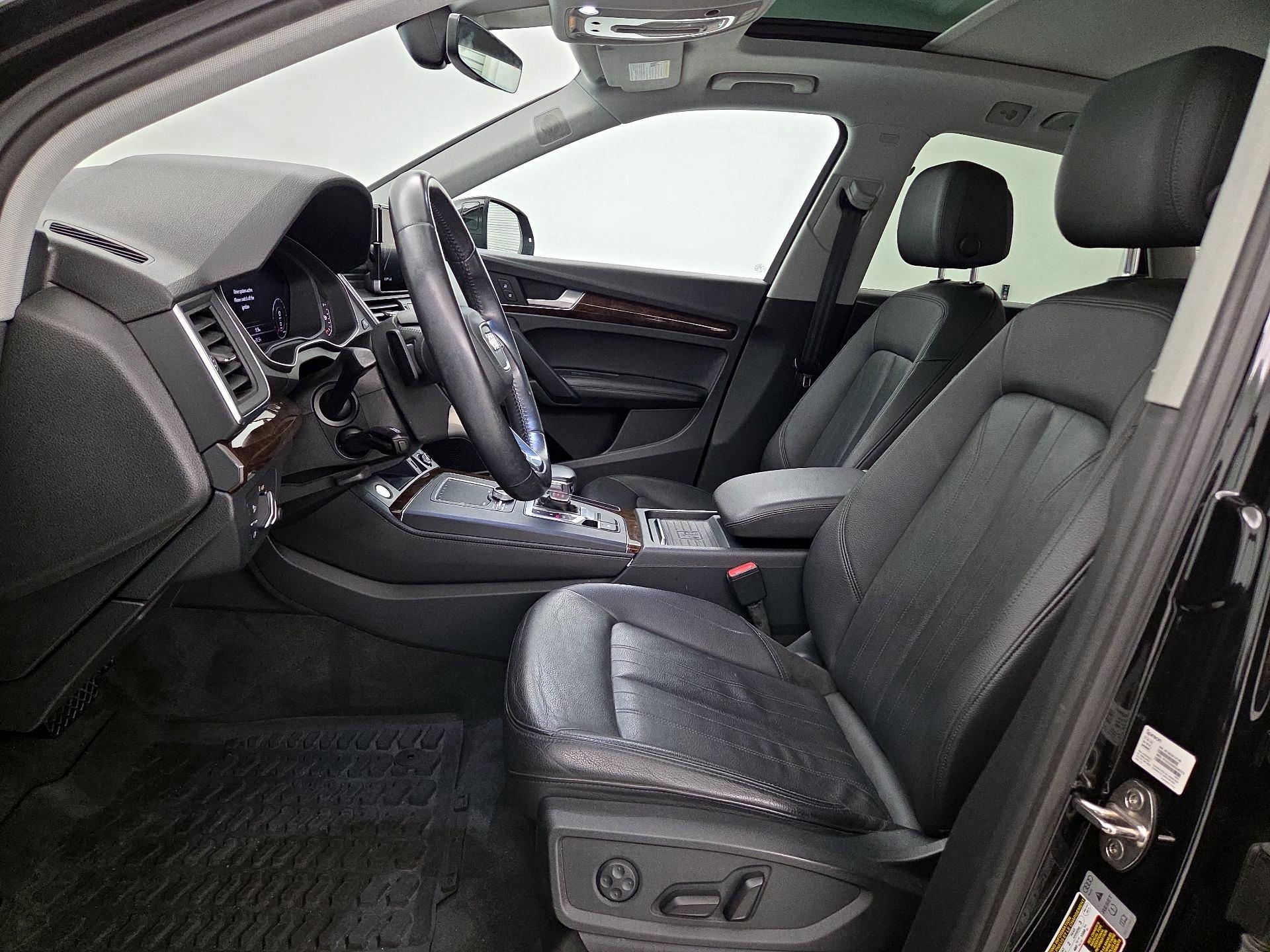 Thumbnail: 2019 Audi Q5 - 11