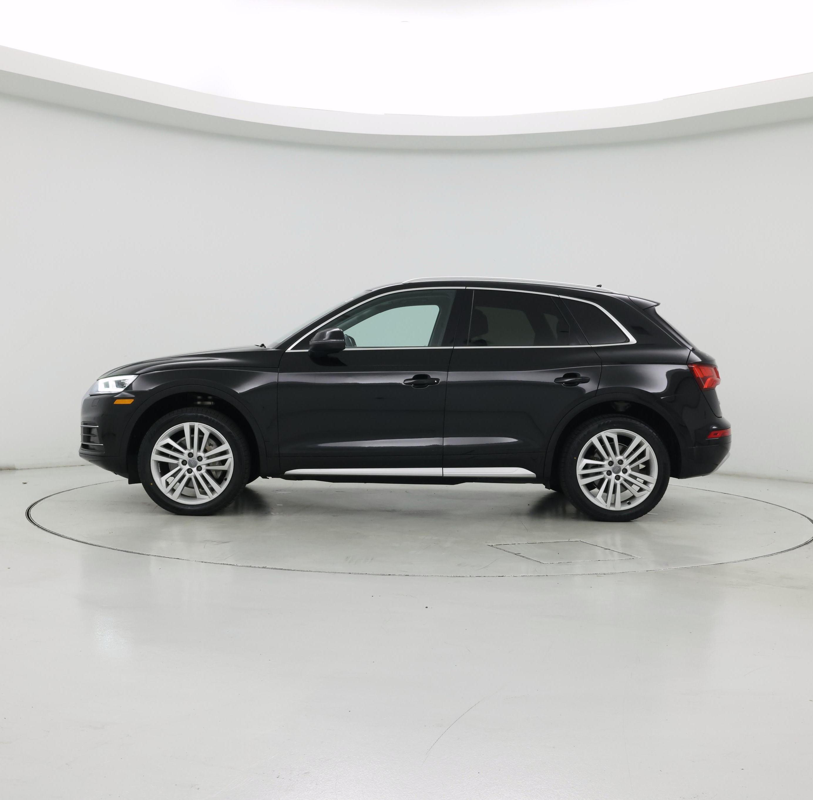 Thumbnail: 2019 Audi Q5 - 3