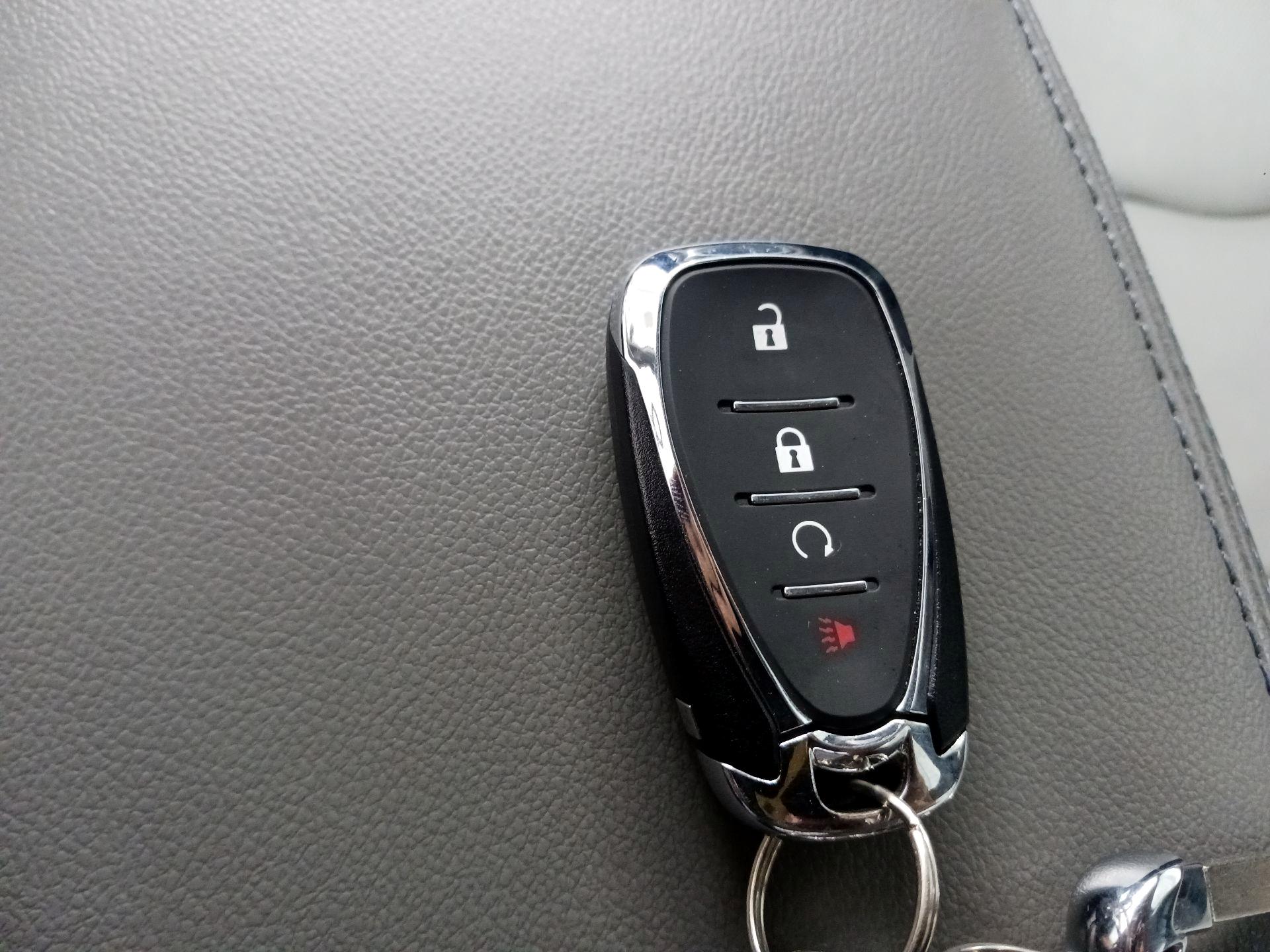 Thumbnail: 2017 Chevrolet Volt - 19