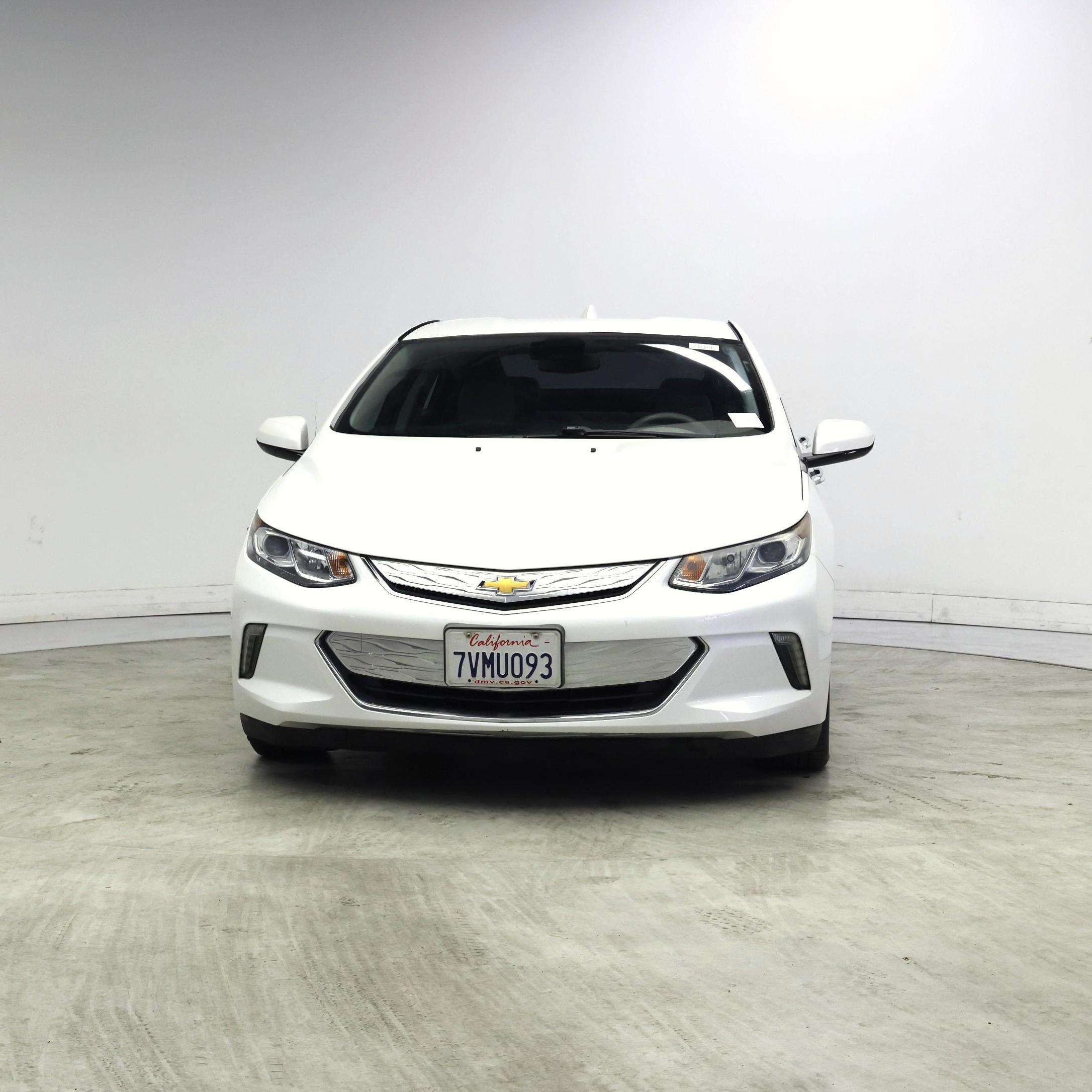 Thumbnail: 2017 Chevrolet Volt - 5