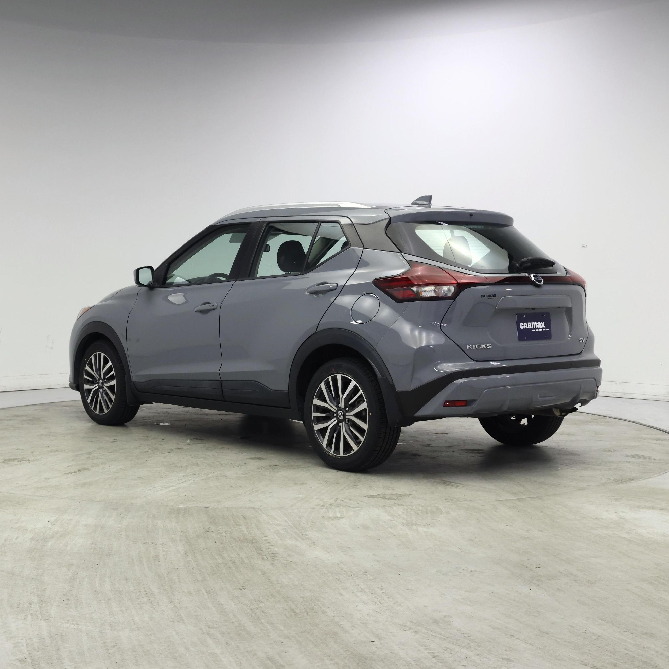 Thumbnail: 2021 Nissan Kicks - 2