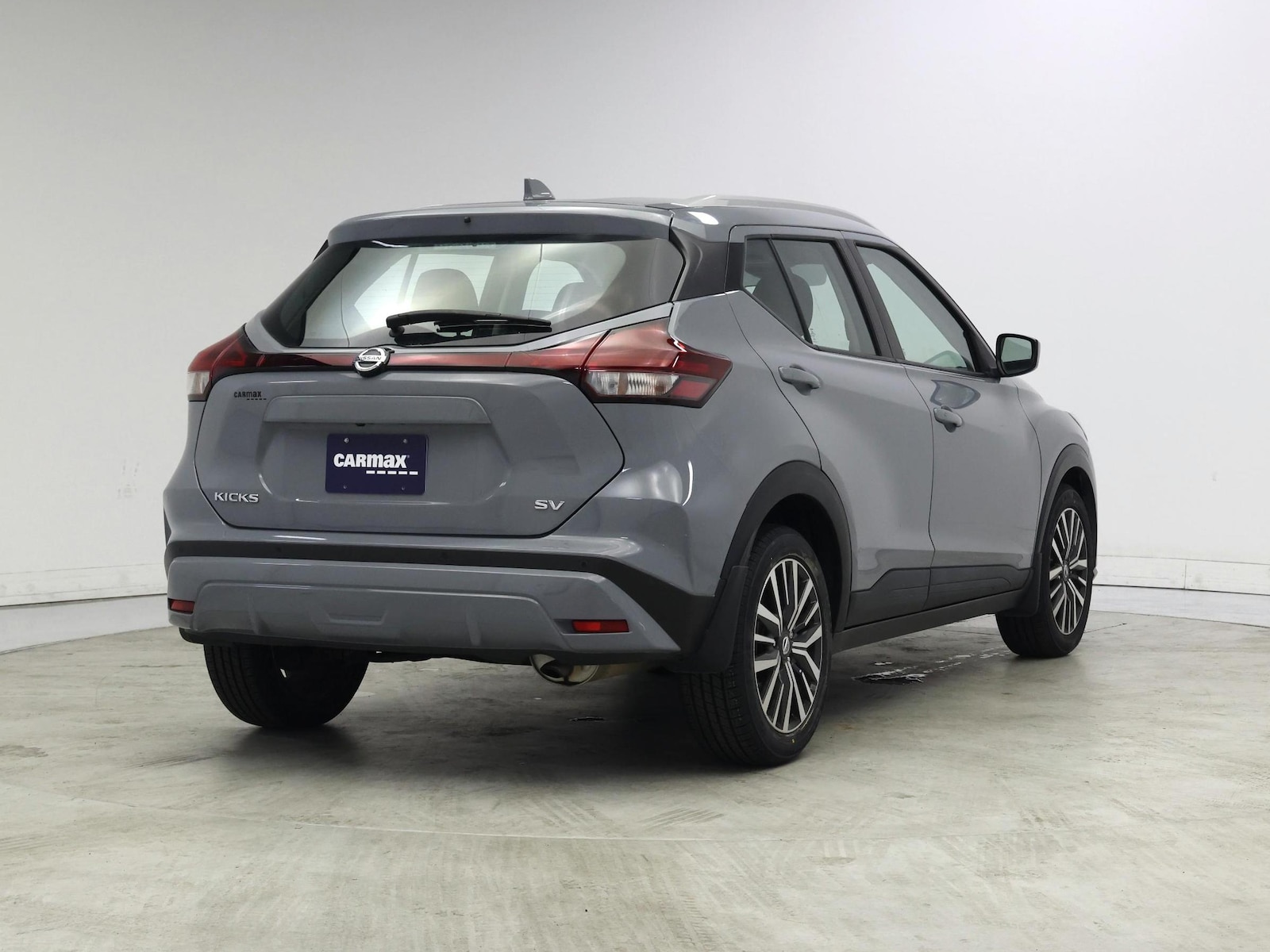 2021 Nissan Kicks SV - Photo 9