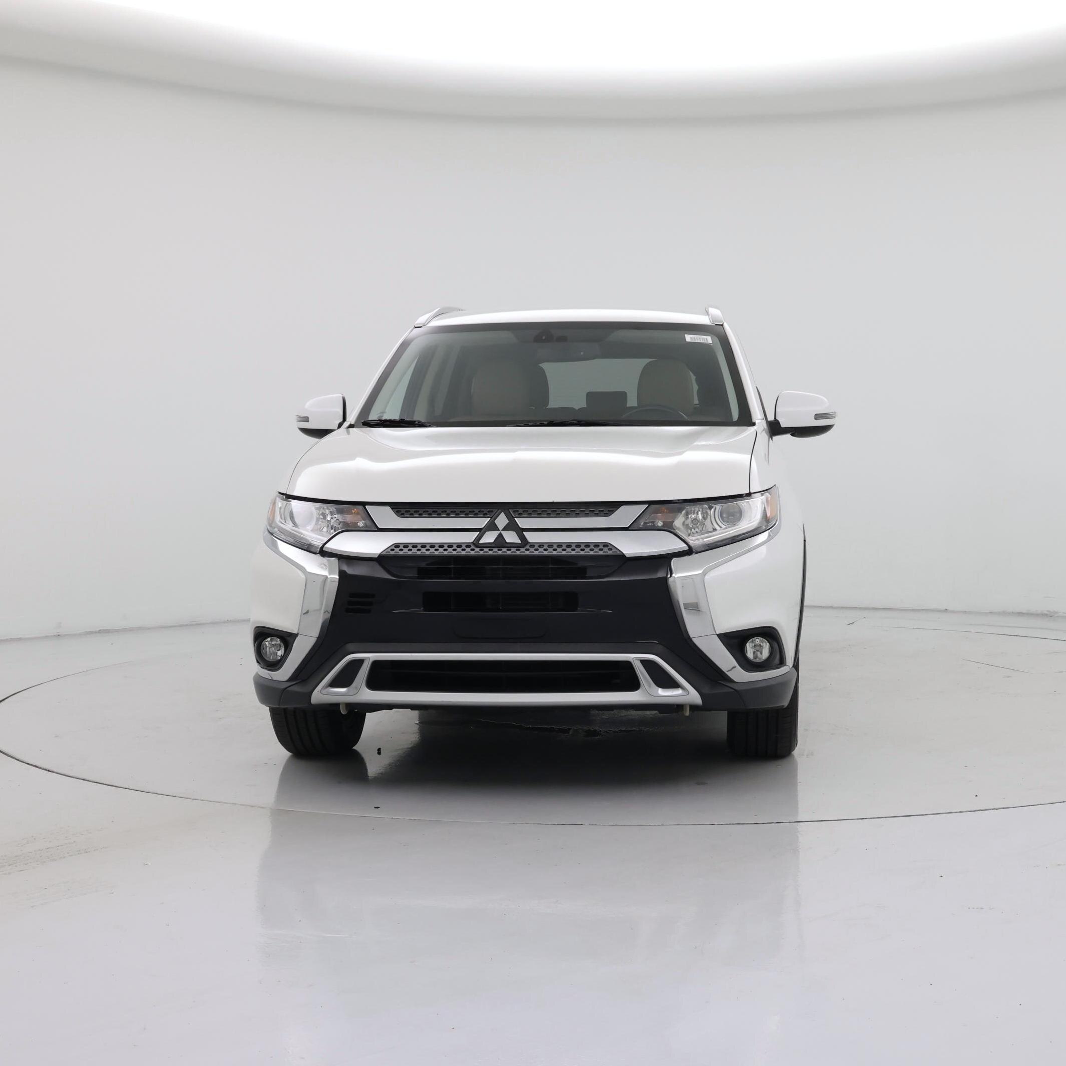 Thumbnail: 2019 Mitsubishi Outlander - 5