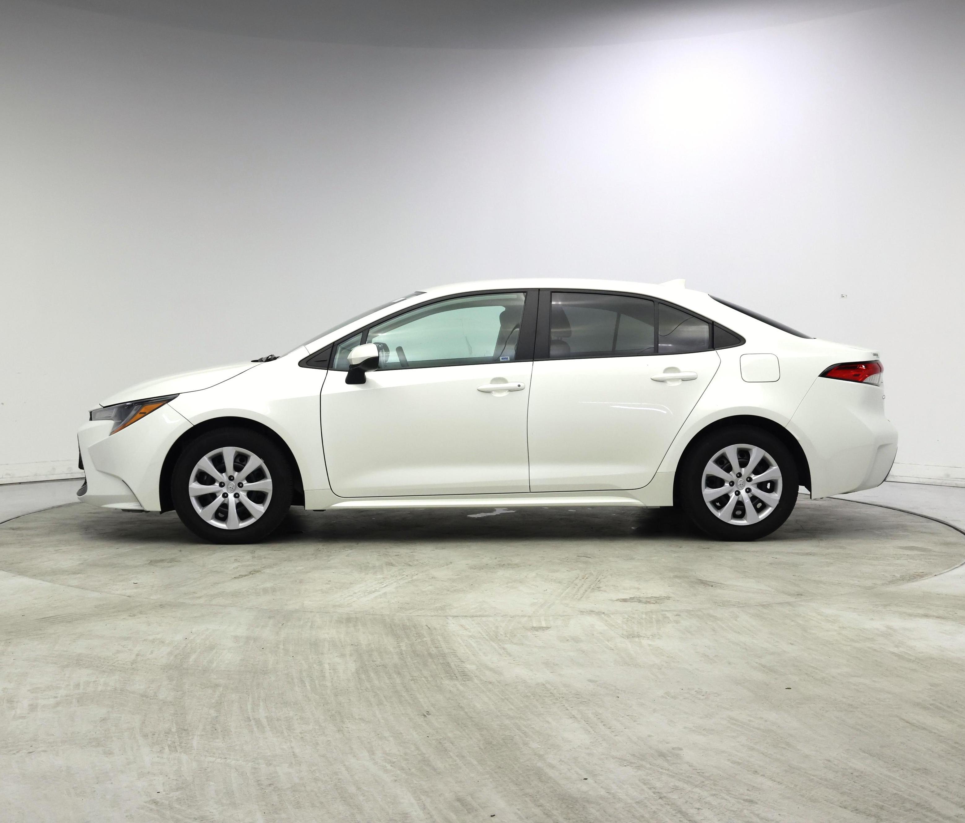 Thumbnail: 2021 Toyota Corolla - 3