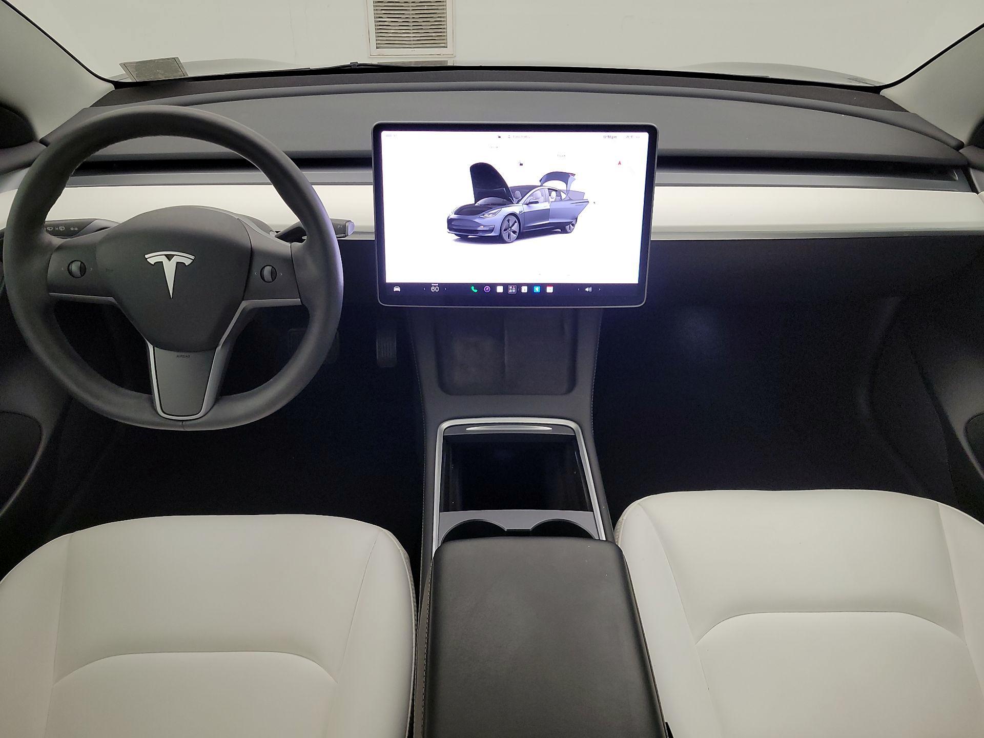 Thumbnail: 2023 Tesla Model 3 - 9