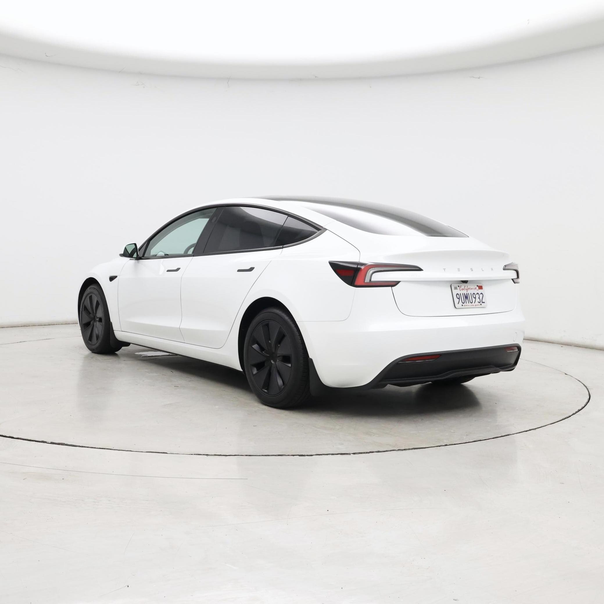 Thumbnail: 2025 Tesla Model 3 - 2