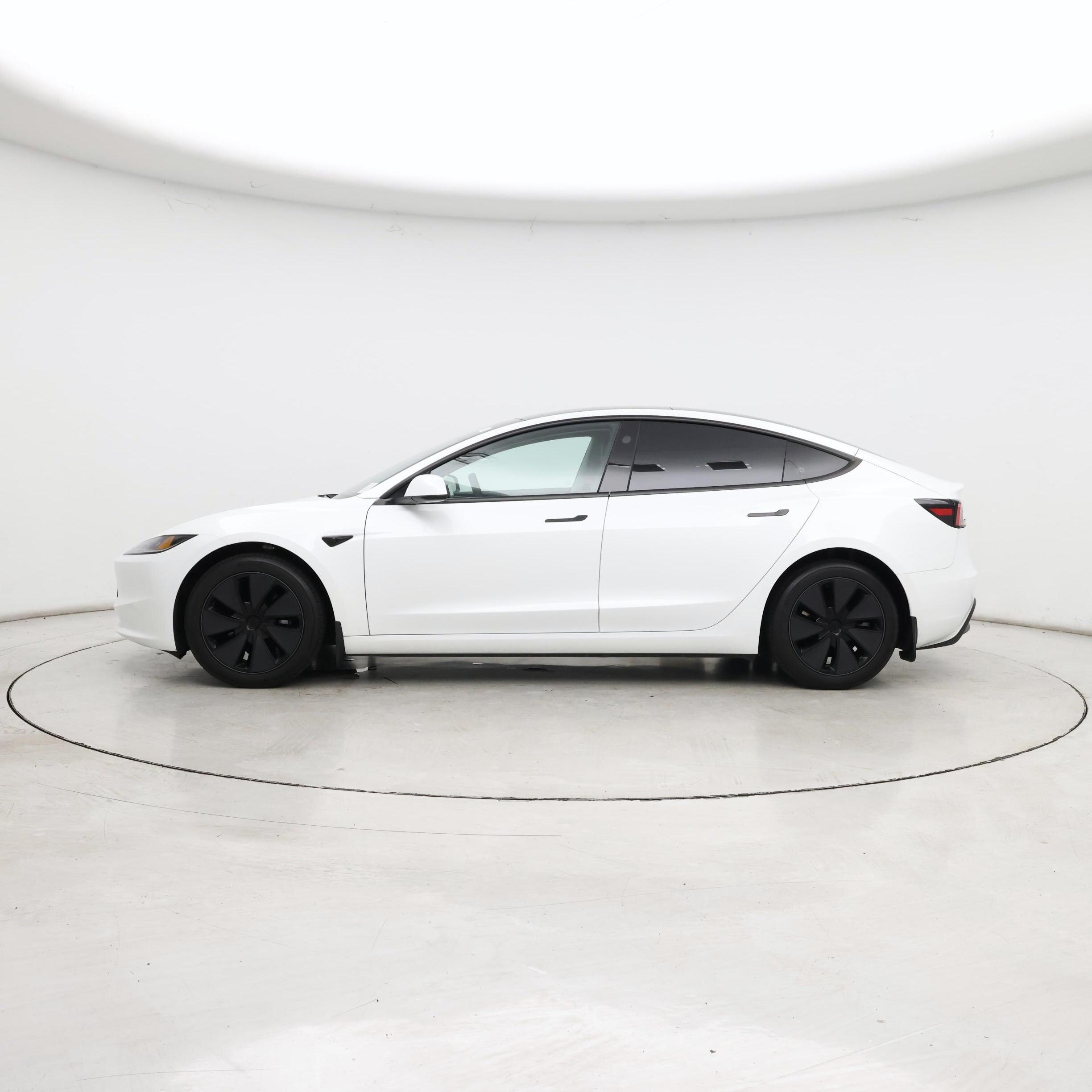 Thumbnail: 2025 Tesla Model 3 - 3