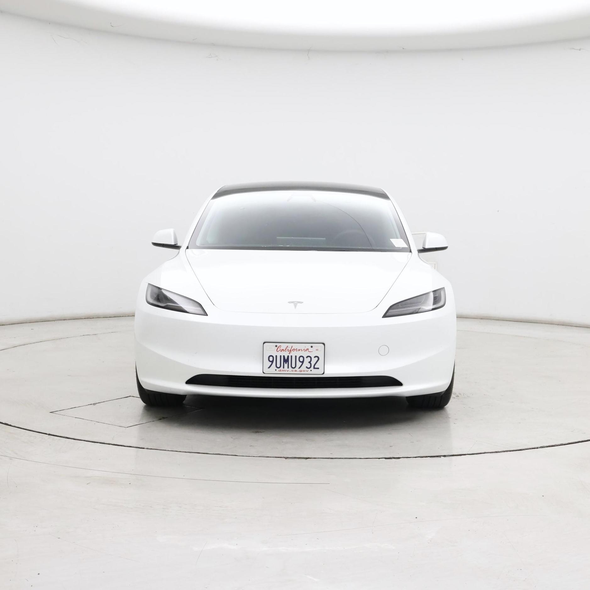 Thumbnail: 2025 Tesla Model 3 - 5