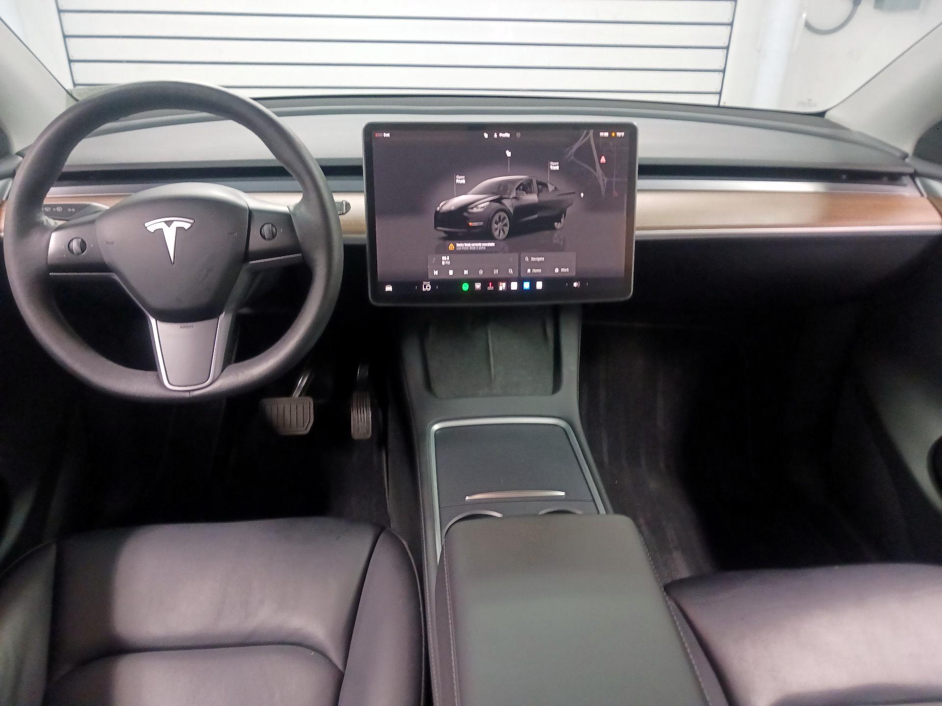 Thumbnail: 2023 Tesla Model Y - 9