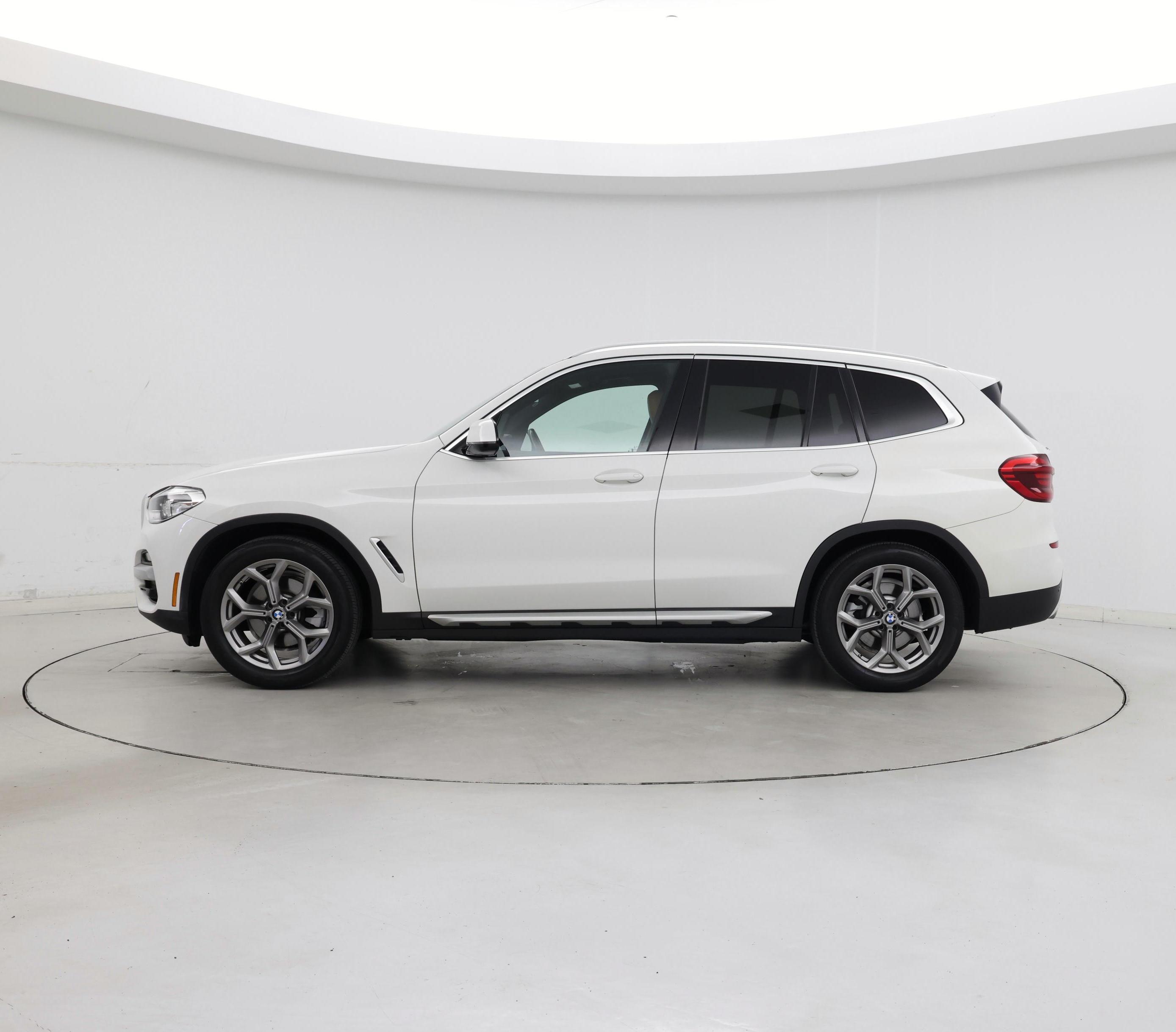 Thumbnail: 2021 BMW X3 - 3