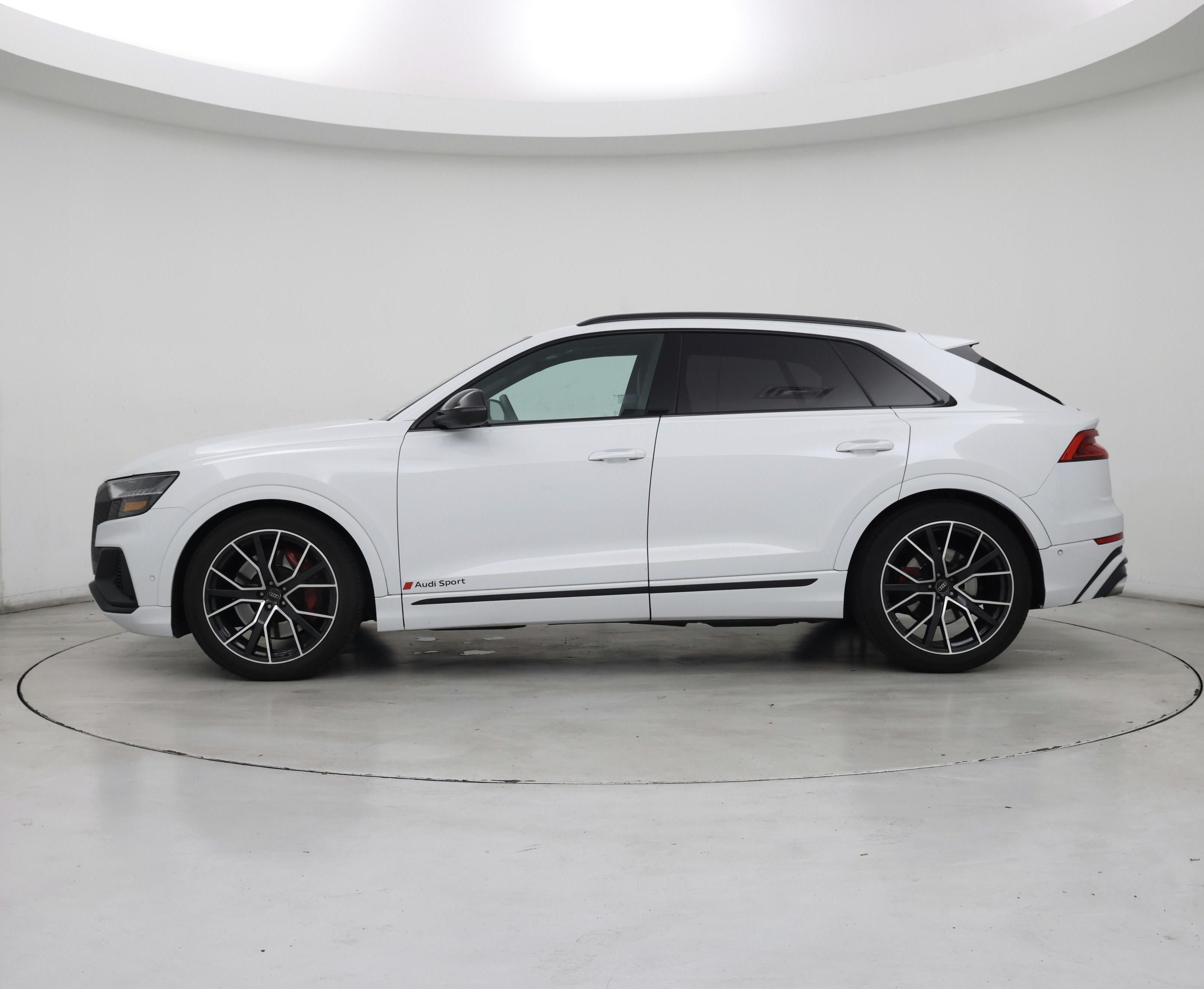Thumbnail: 2023 Audi SQ8 - 3