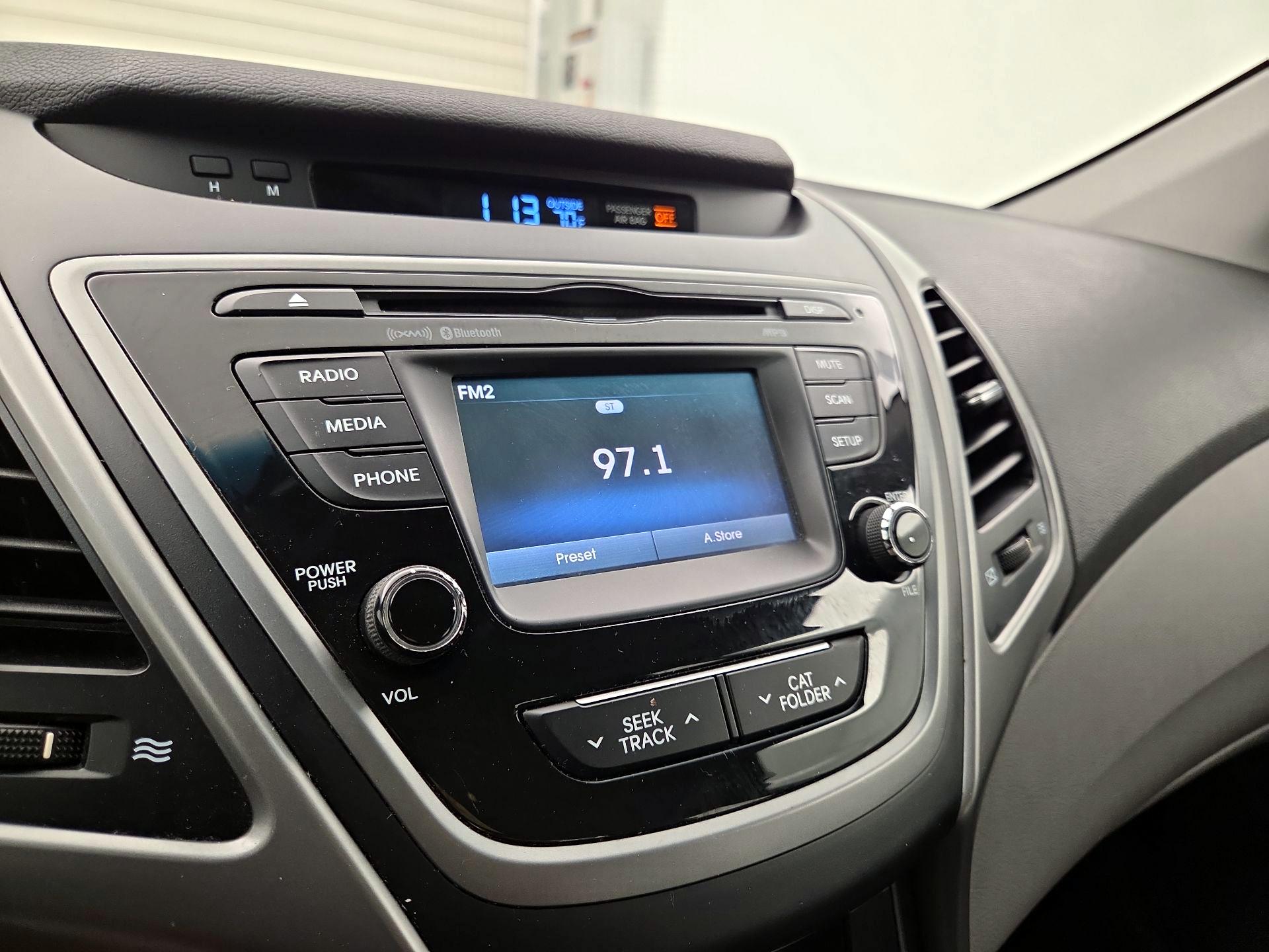 Thumbnail: 2015 Hyundai Elantra - 15