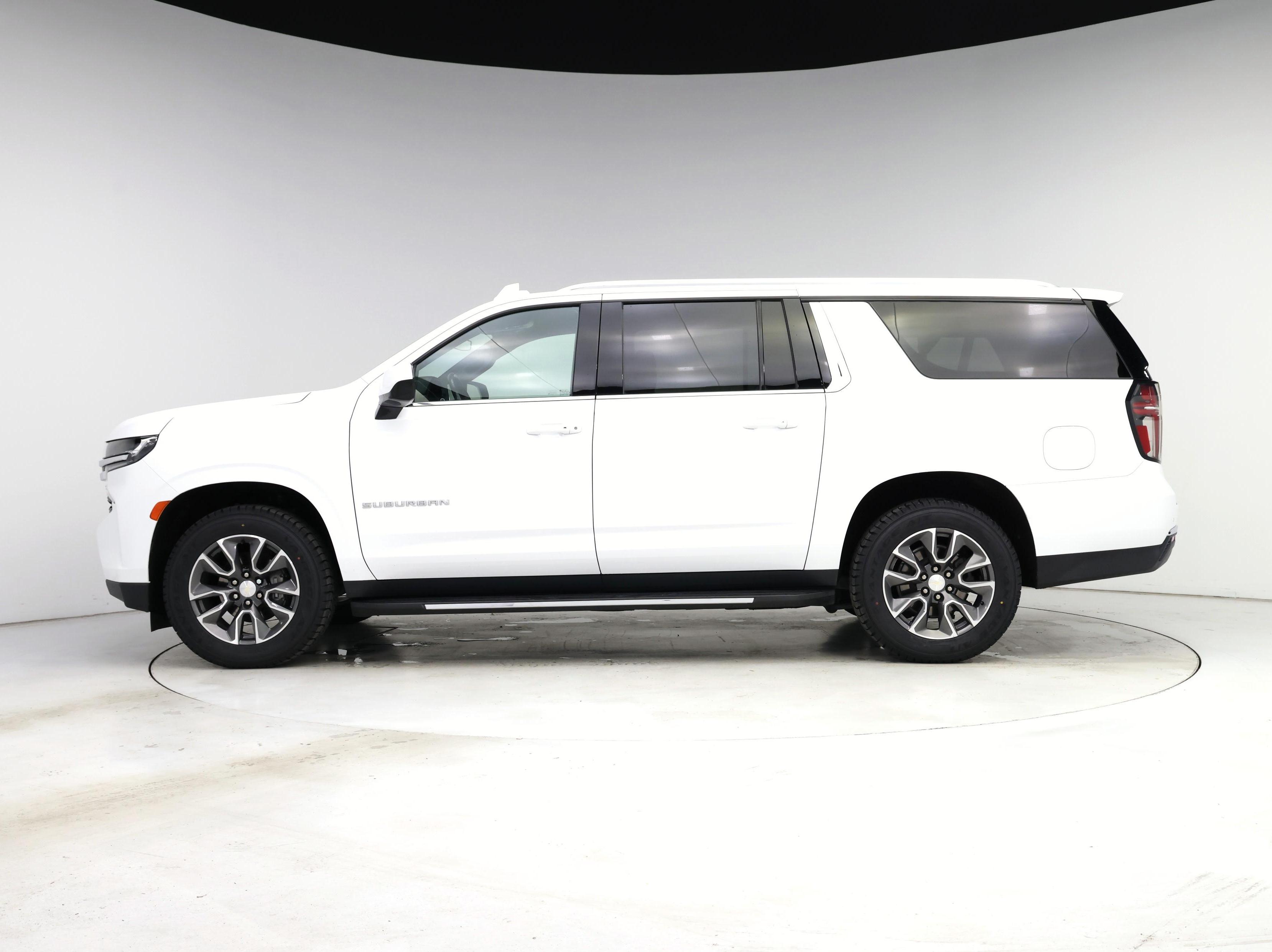 Thumbnail: 2021 Chevrolet Suburban - 3
