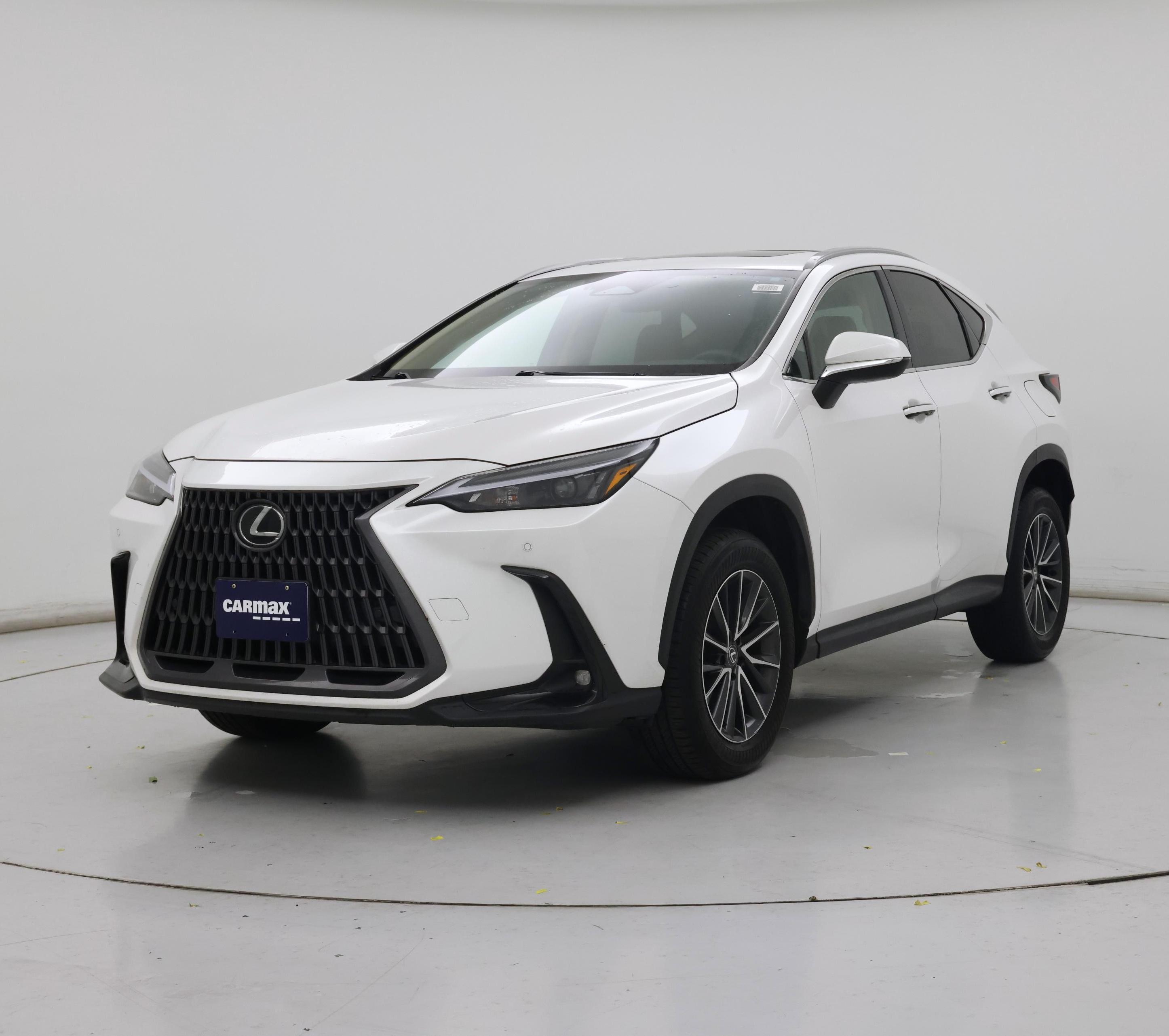 Thumbnail: 2025 Lexus NX - 4