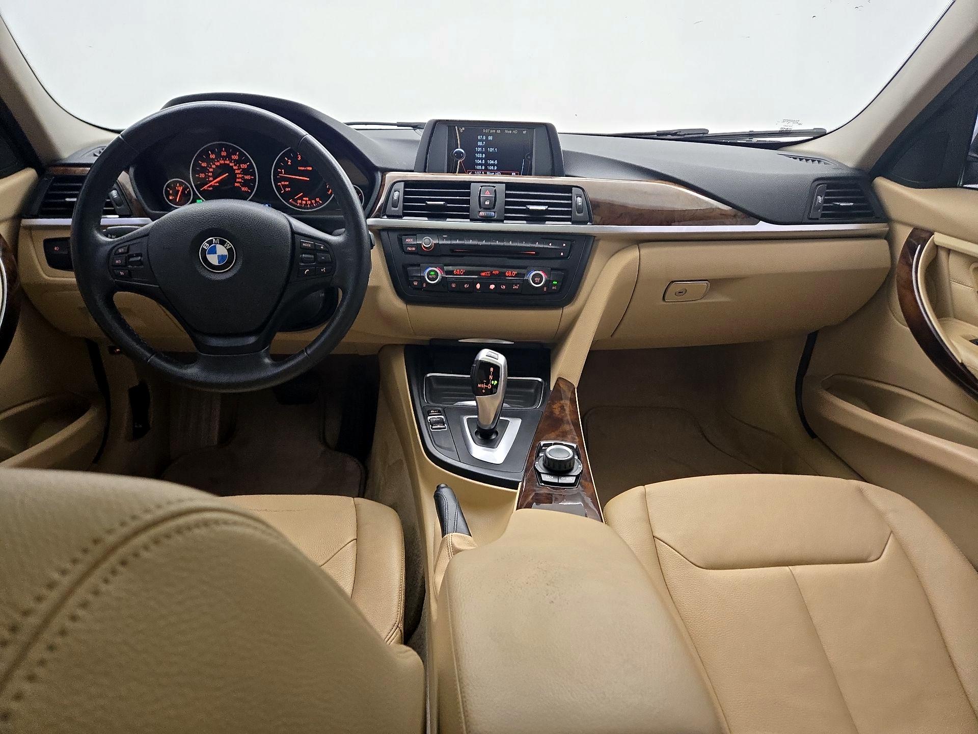 Thumbnail: 2014 BMW 3 Series - 9