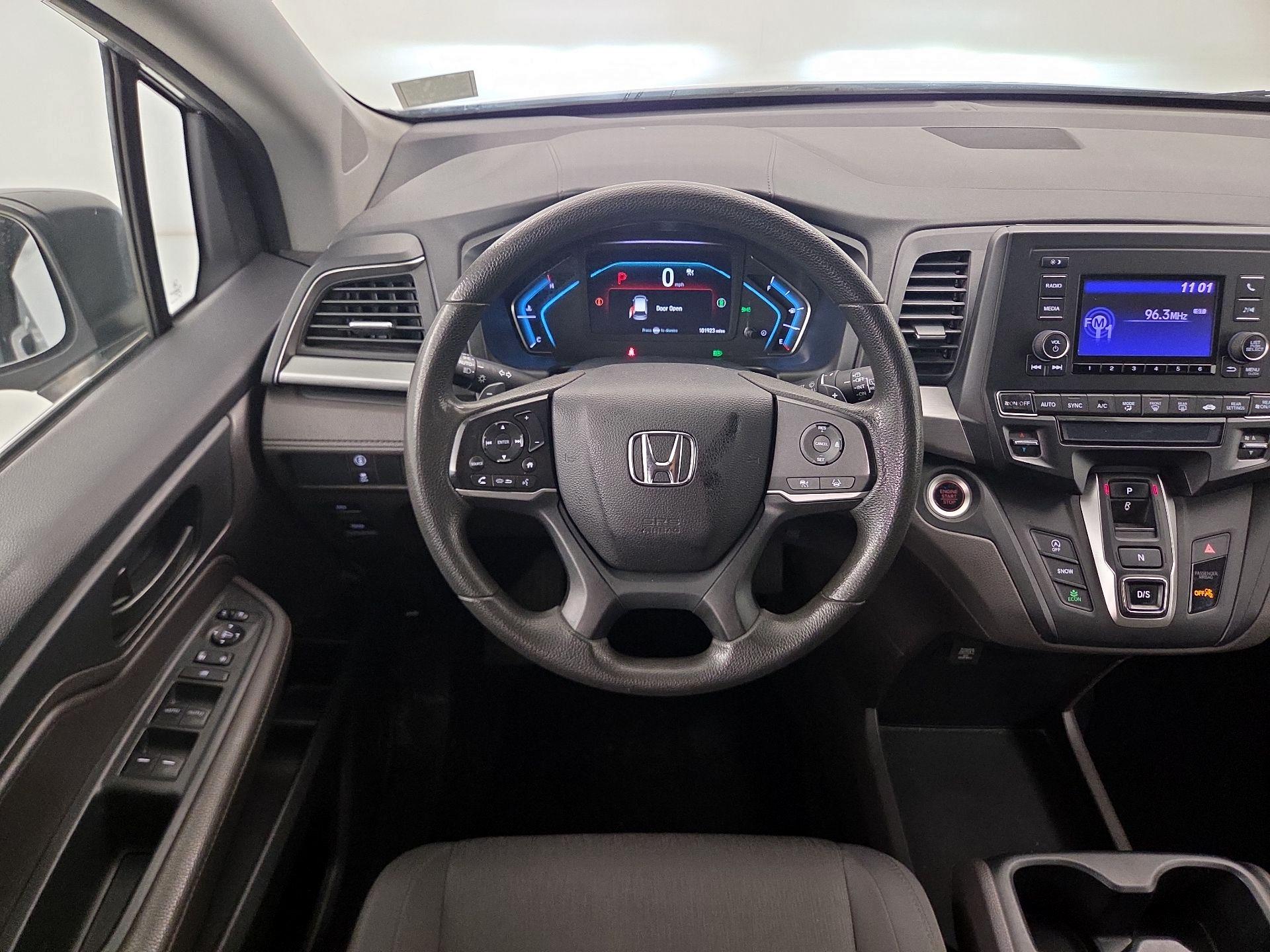 Thumbnail: 2021 Honda Odyssey - 10