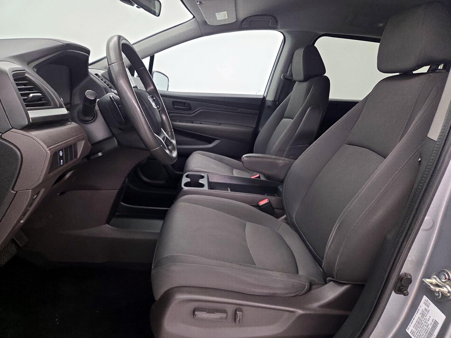 Thumbnail: 2021 Honda Odyssey - 11