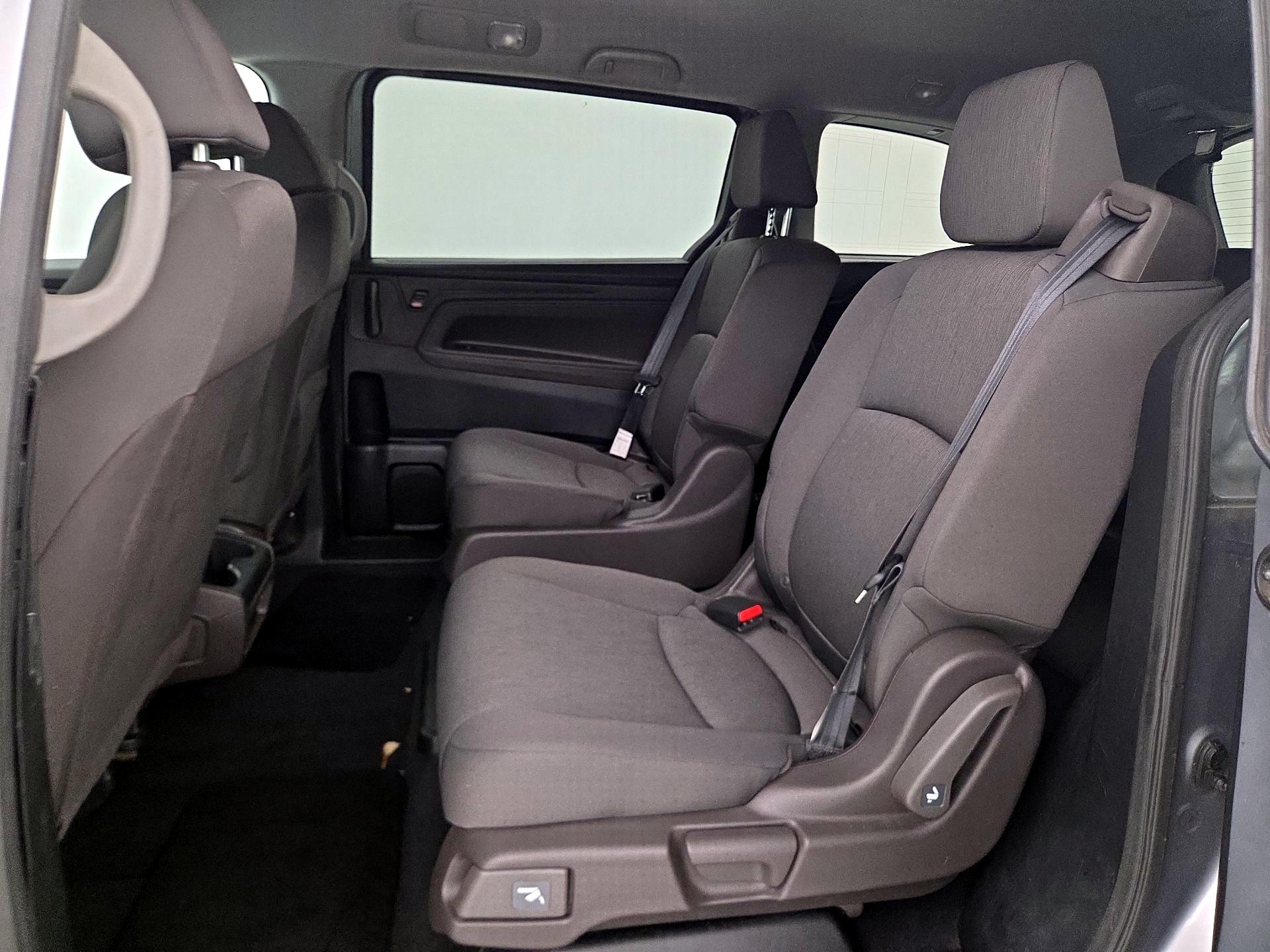 Thumbnail: 2021 Honda Odyssey - 19