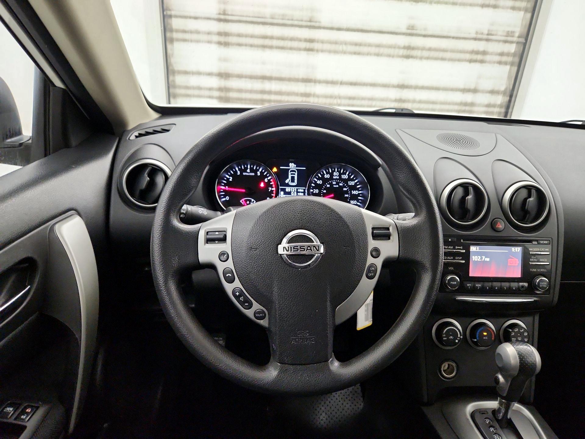 Thumbnail: 2015 Nissan Rogue - 10