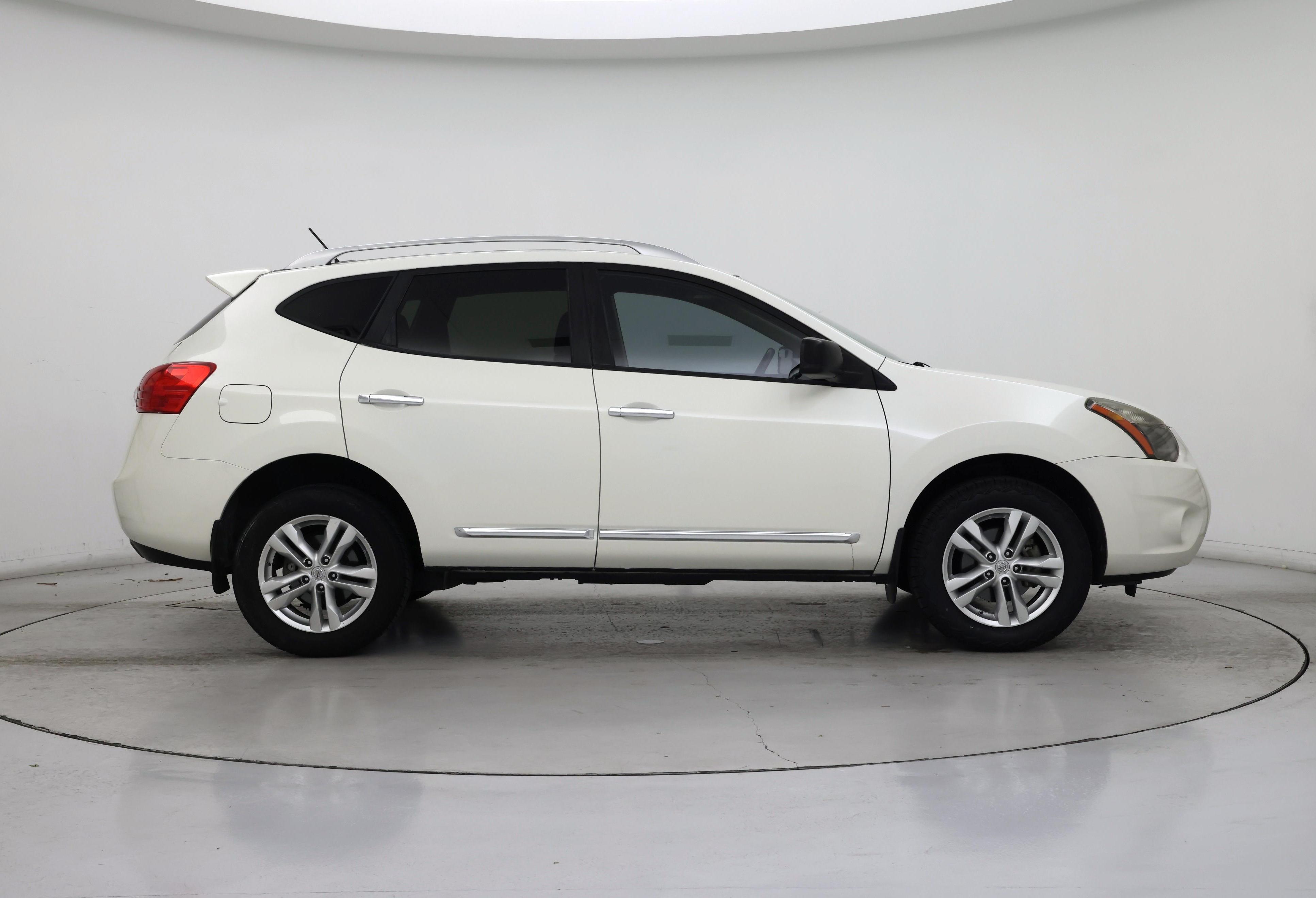 Thumbnail: 2015 Nissan Rogue - 7