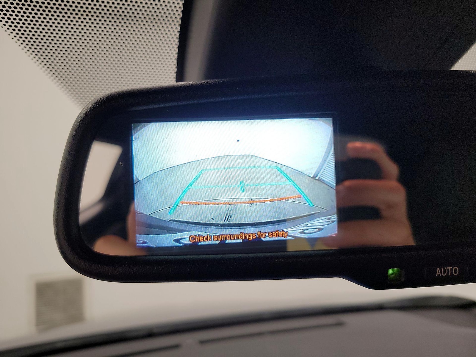 2018 Toyota C-HR XLE - Photo 15