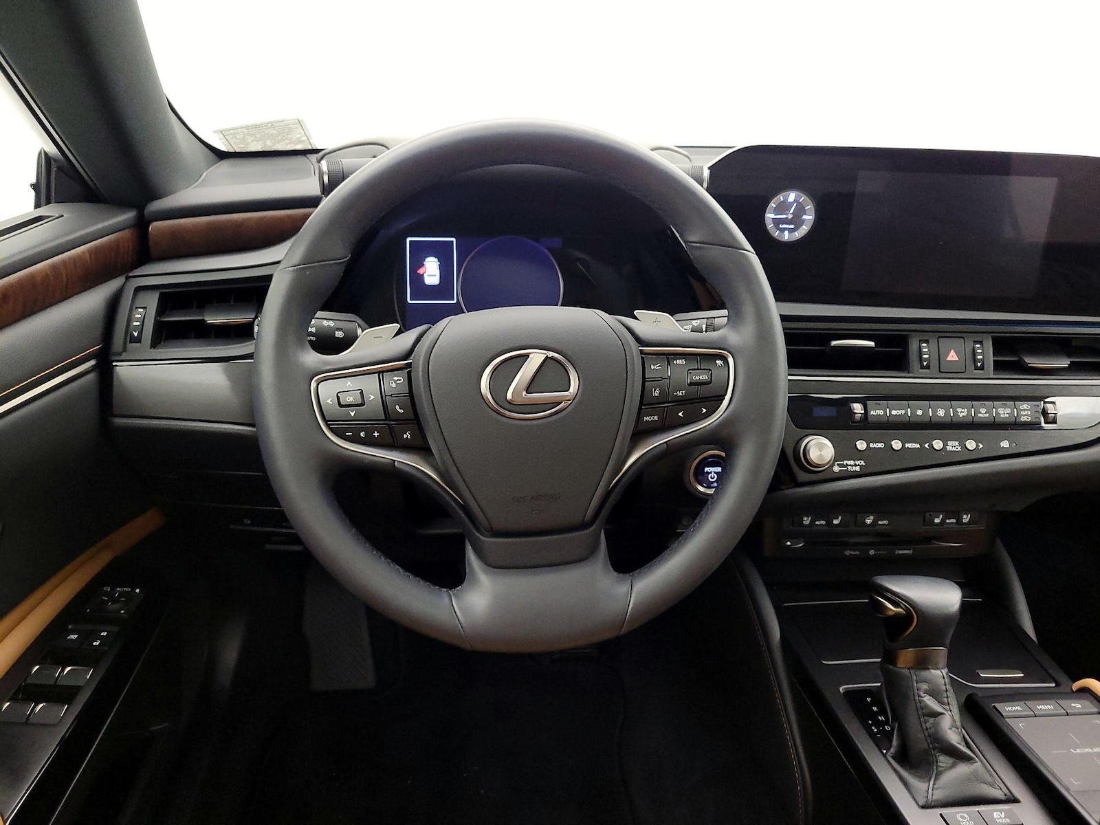 2022 Lexus ES Hybrid 300h - Photo 11