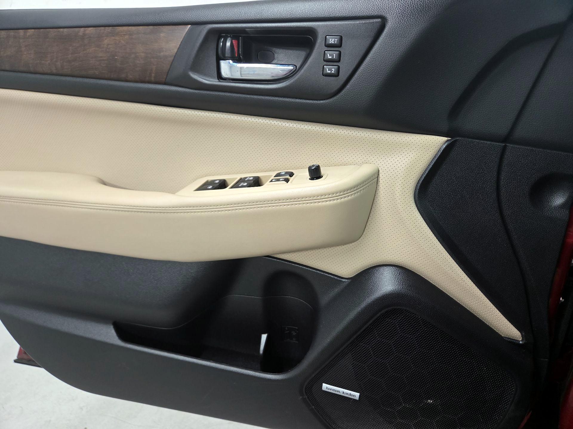 Thumbnail: 2016 Subaru Outback - 12