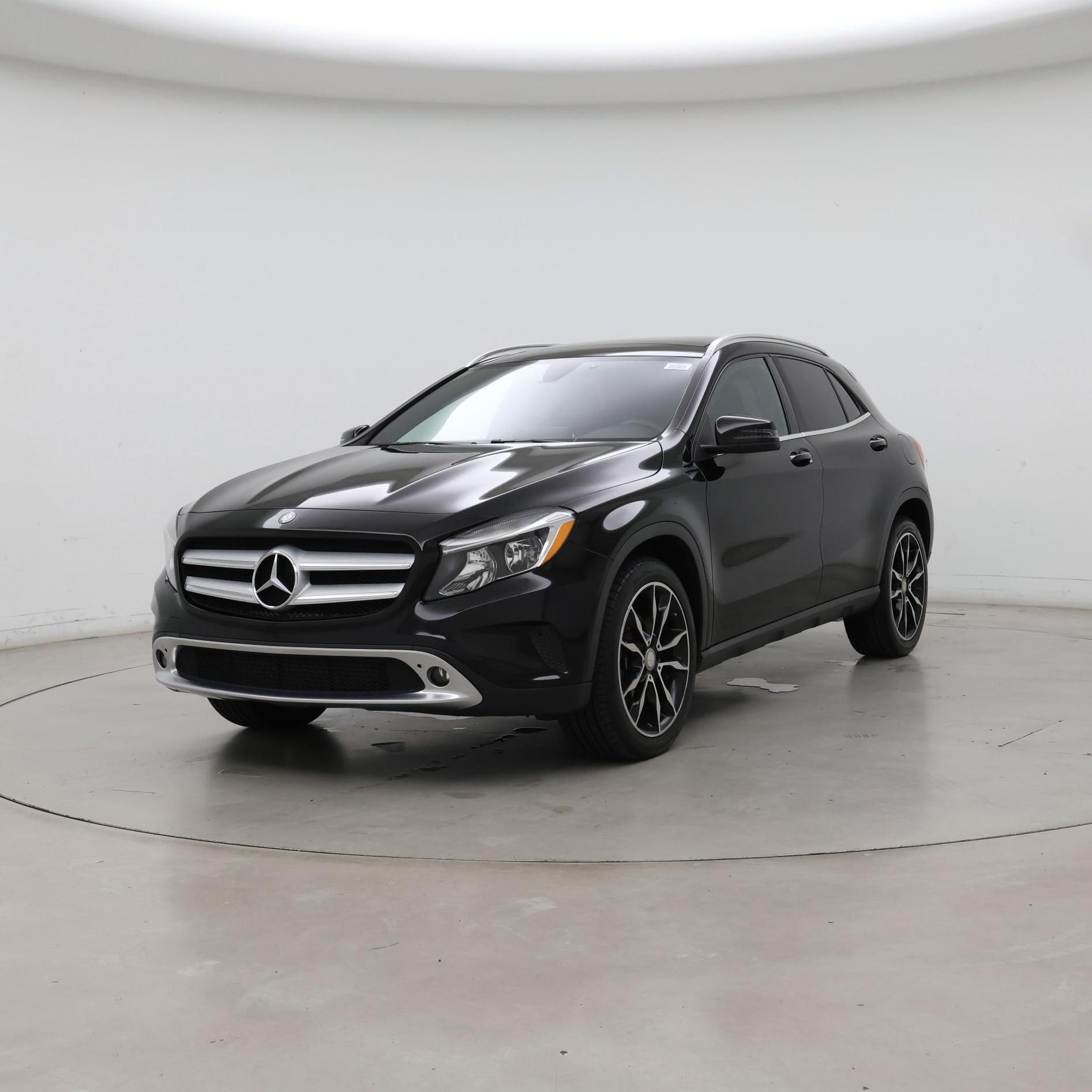 Thumbnail: 2017 Mercedes-Benz GLA - 4