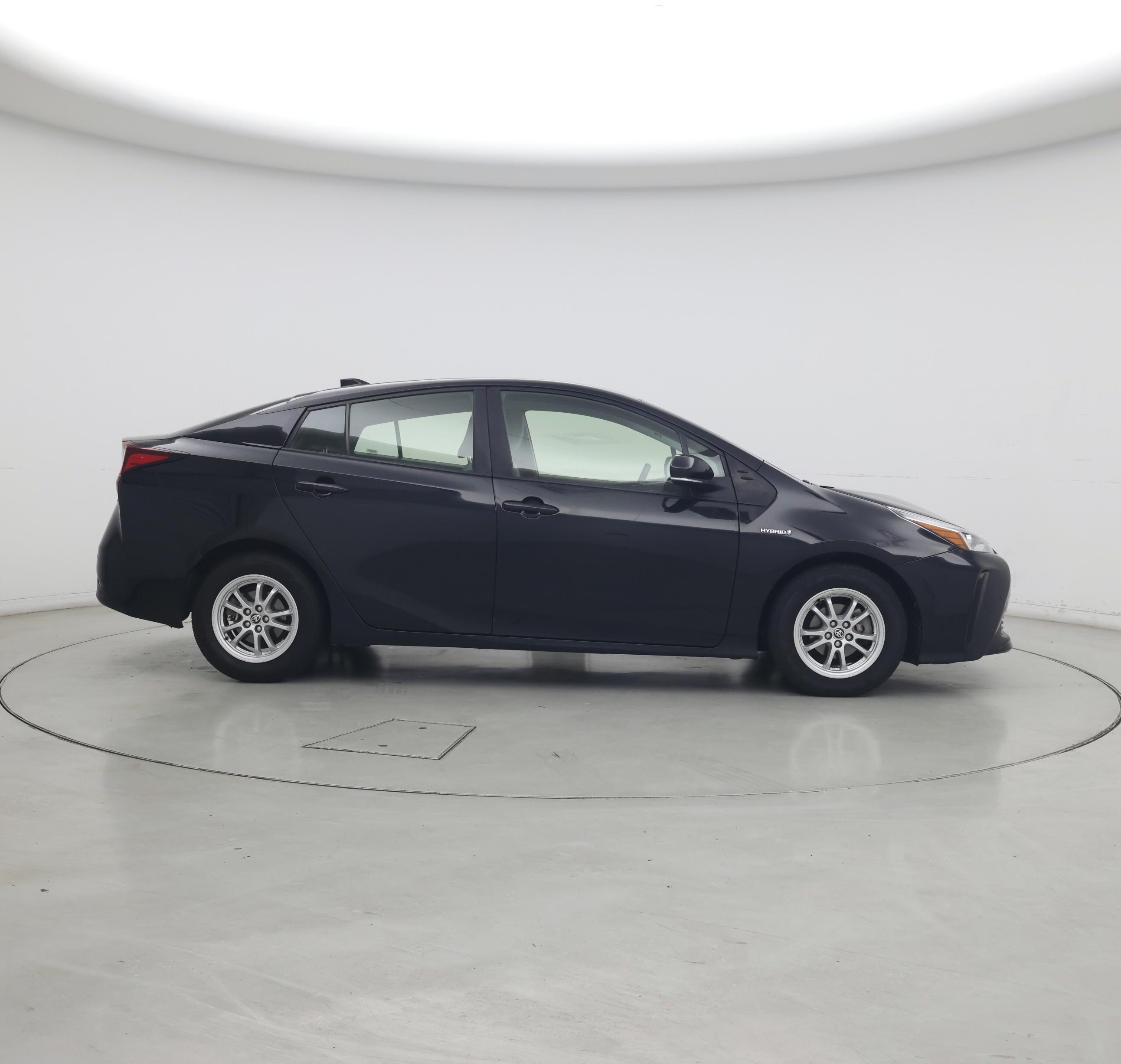 Thumbnail: 2022 Toyota Prius - 7