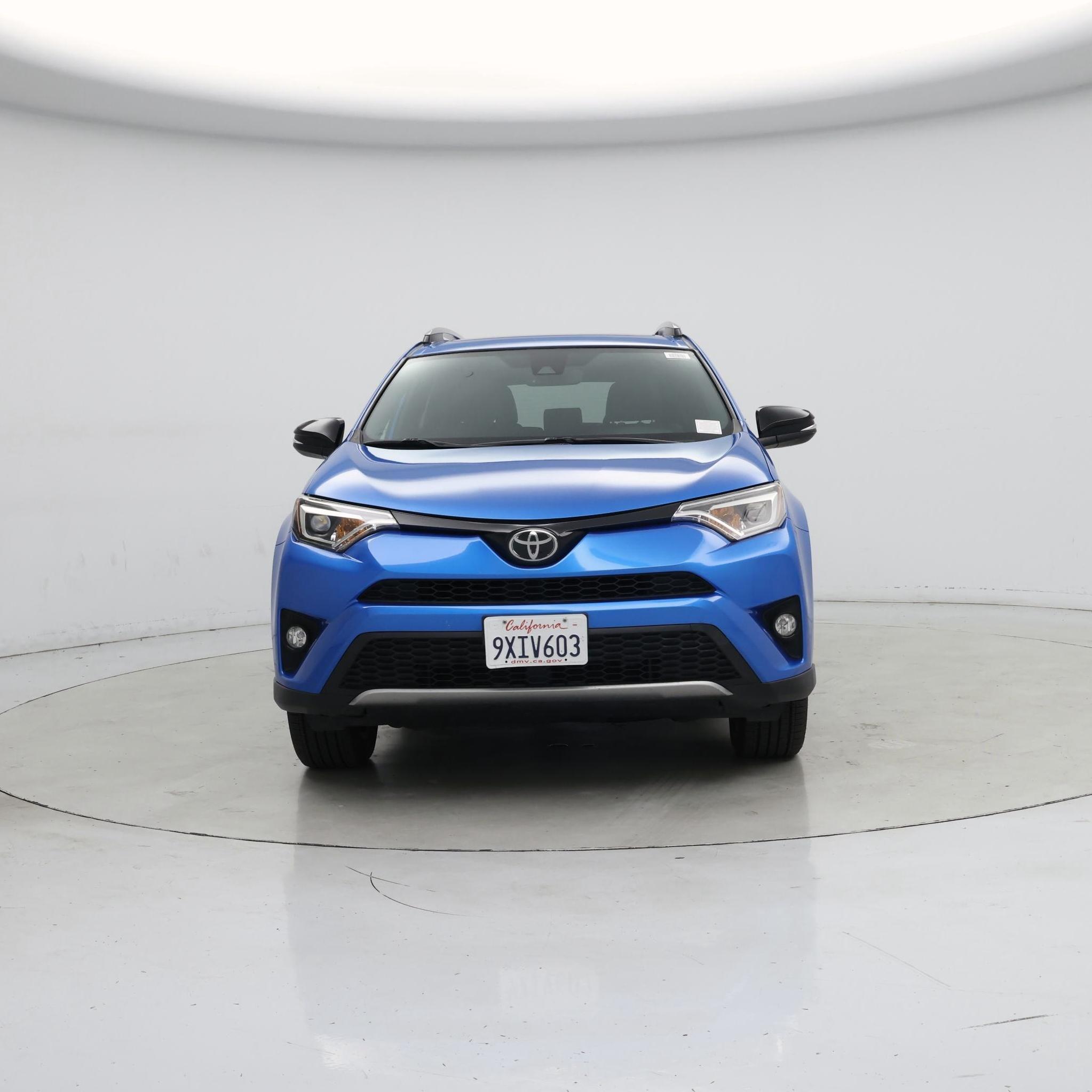 Thumbnail: 2018 Toyota RAV4 - 5