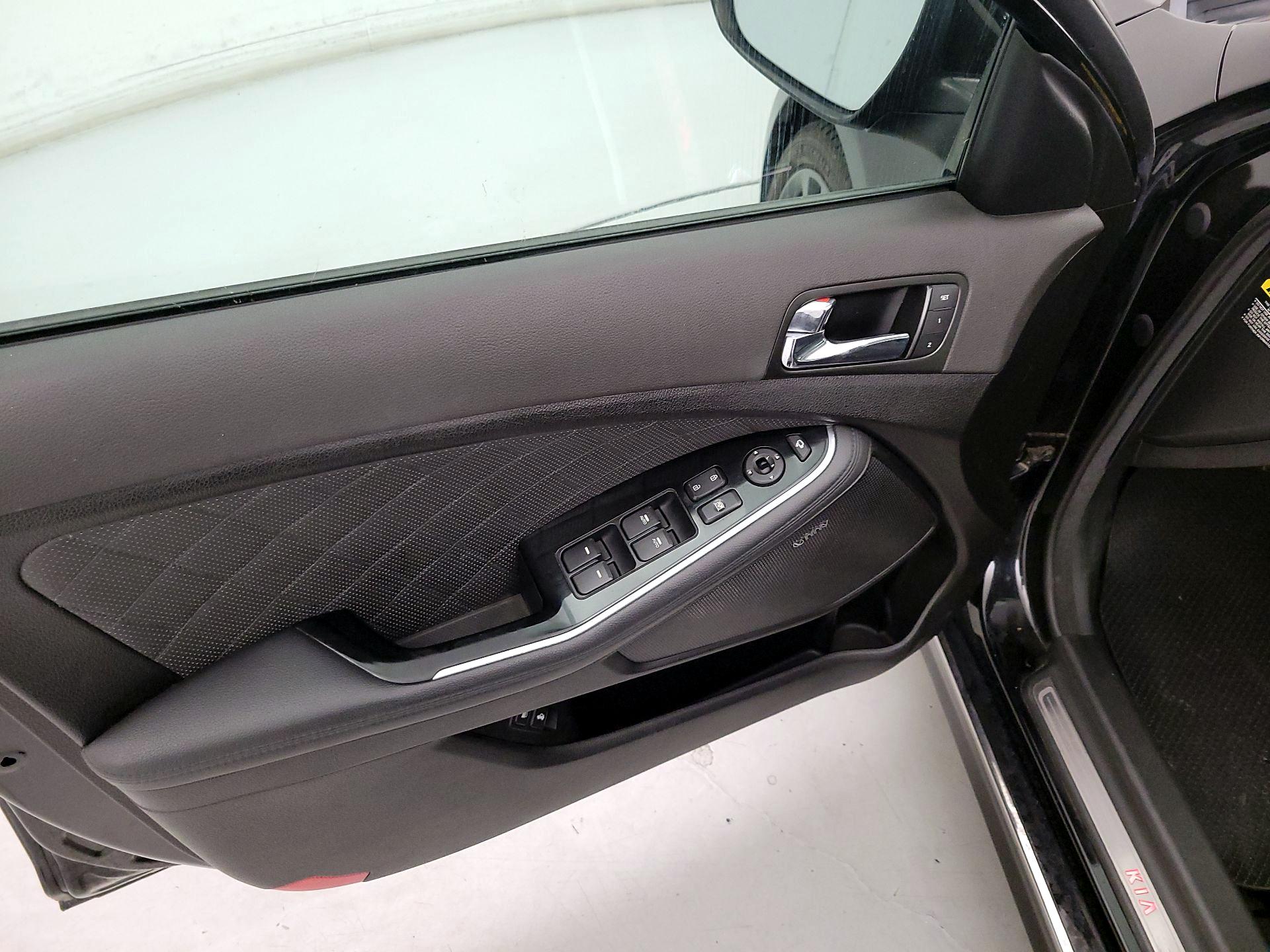 Thumbnail: 2014 Kia Optima - 12