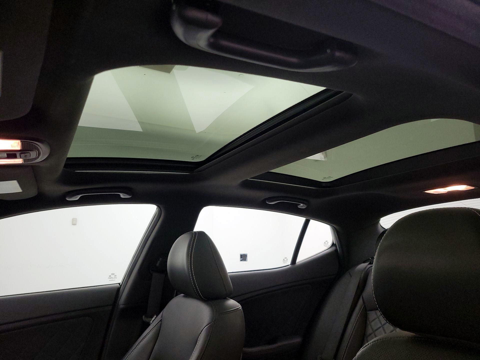 Thumbnail: 2014 Kia Optima - 20