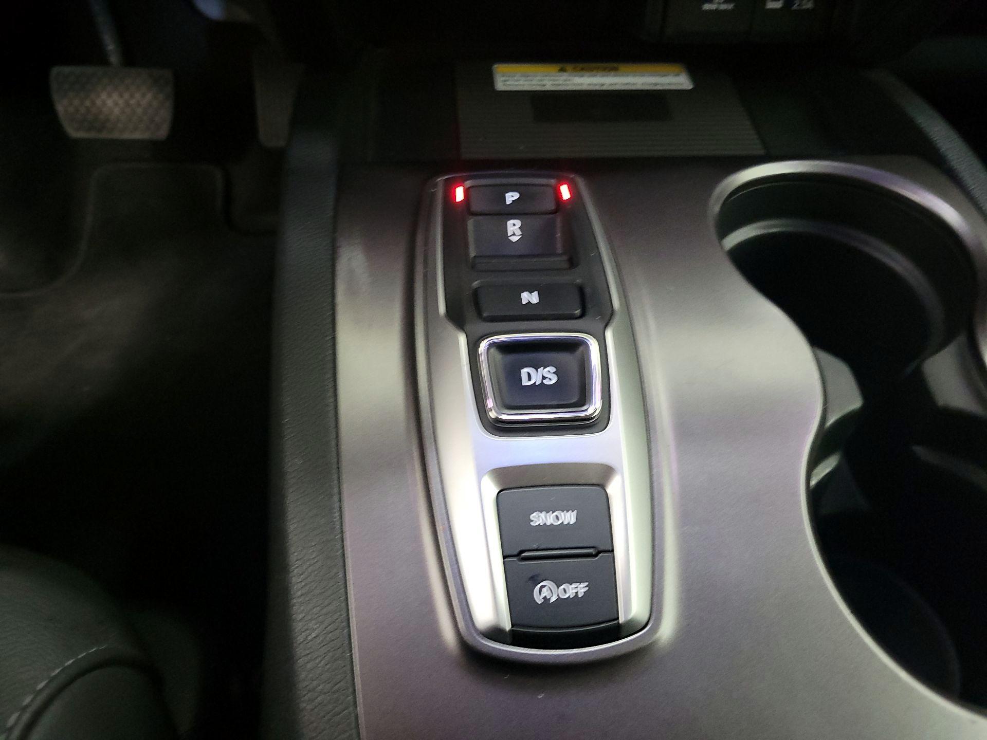 Thumbnail: 2021 Honda Pilot - 17