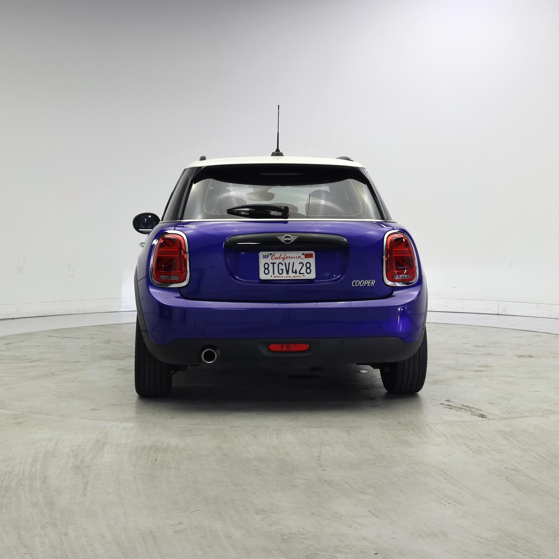 Thumbnail: 2021 MINI Cooper Hardtop - 6