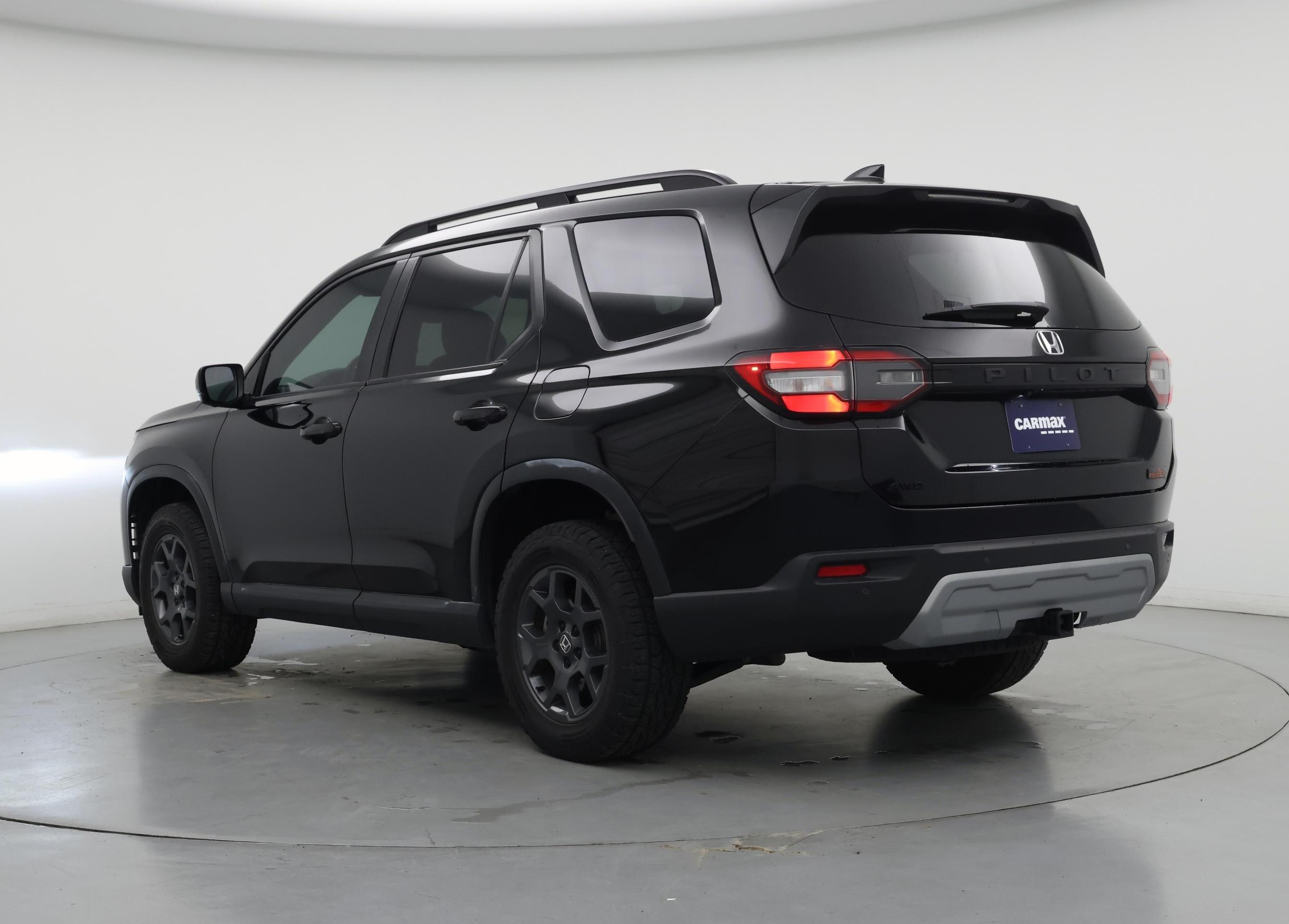 Thumbnail: 2025 Honda Pilot - 2