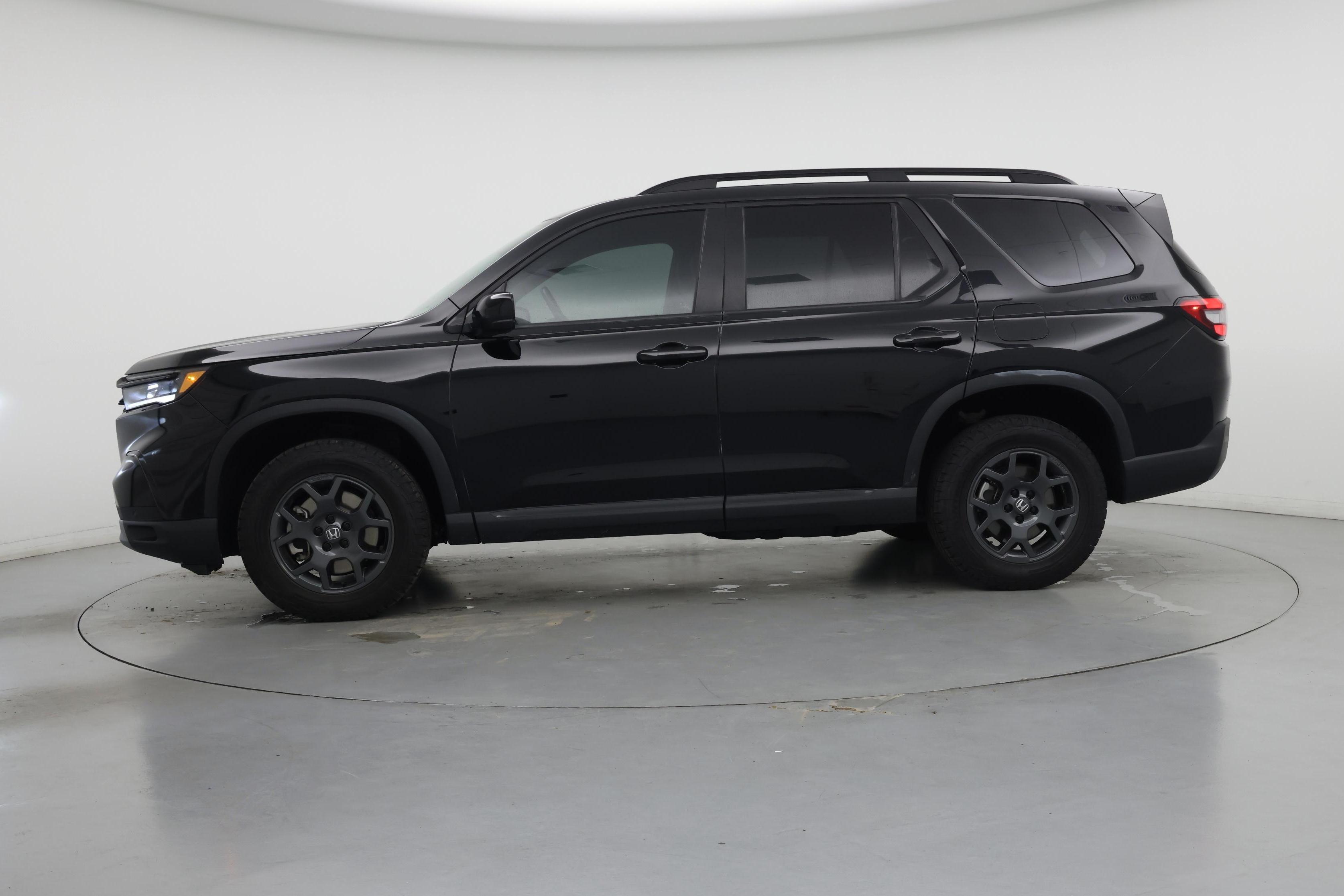 Thumbnail: 2025 Honda Pilot - 3