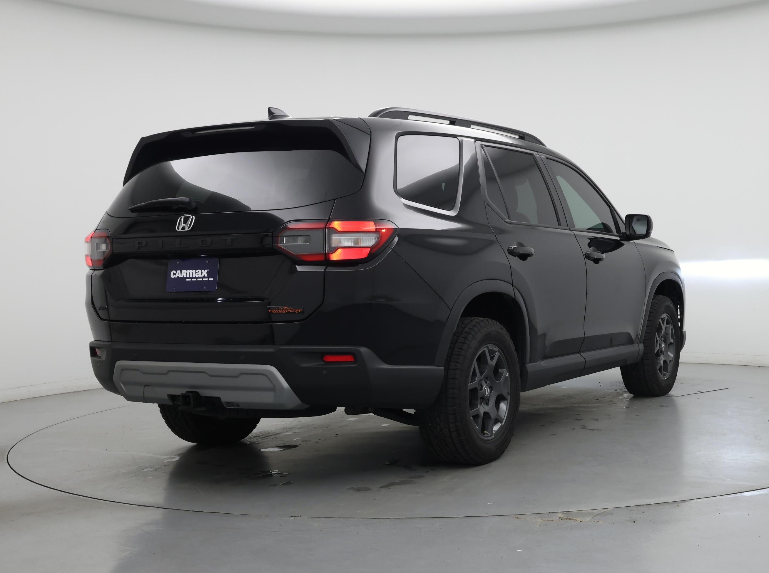 Thumbnail: 2025 Honda Pilot - 8