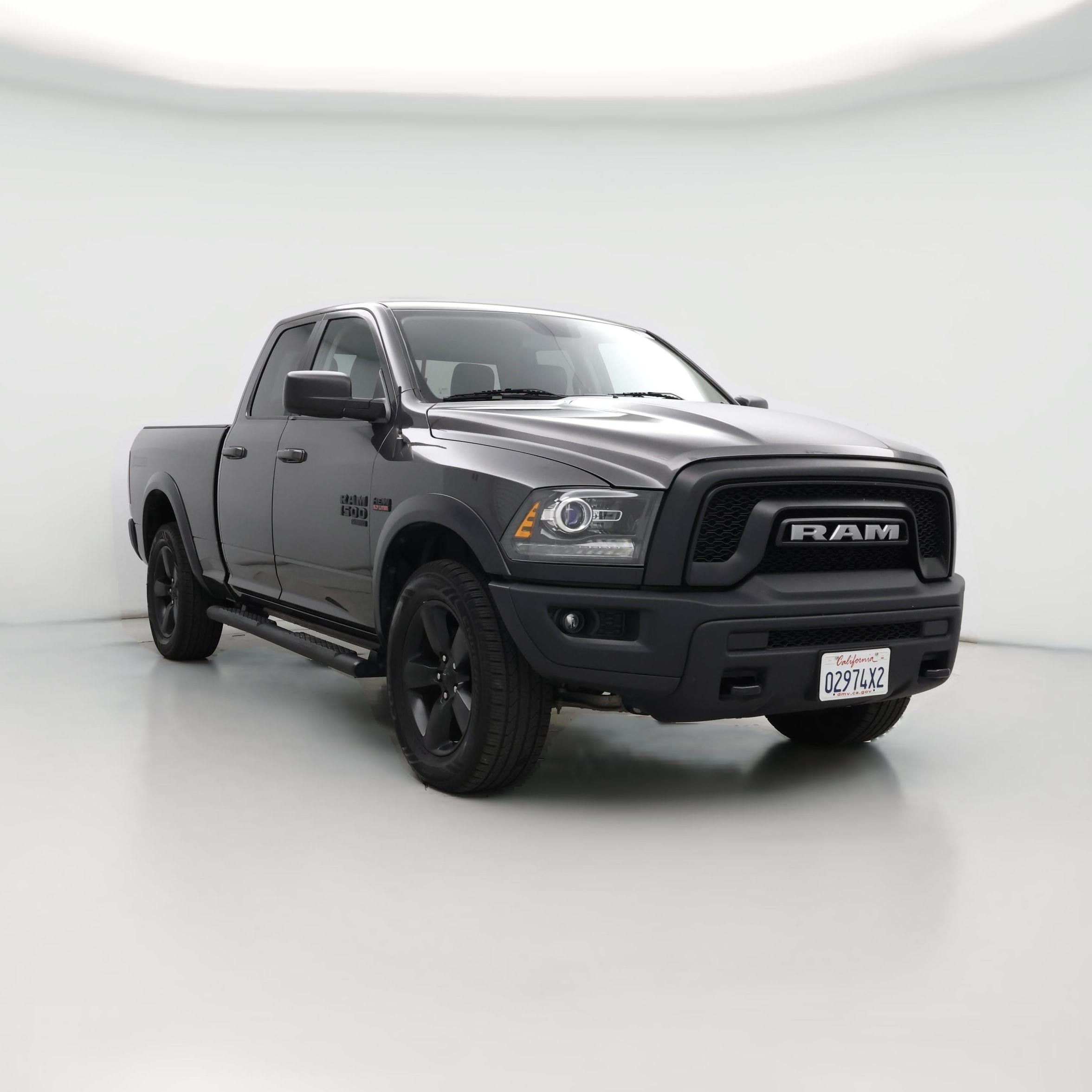 Thumbnail: 2019 RAM 1500 Classic - 1