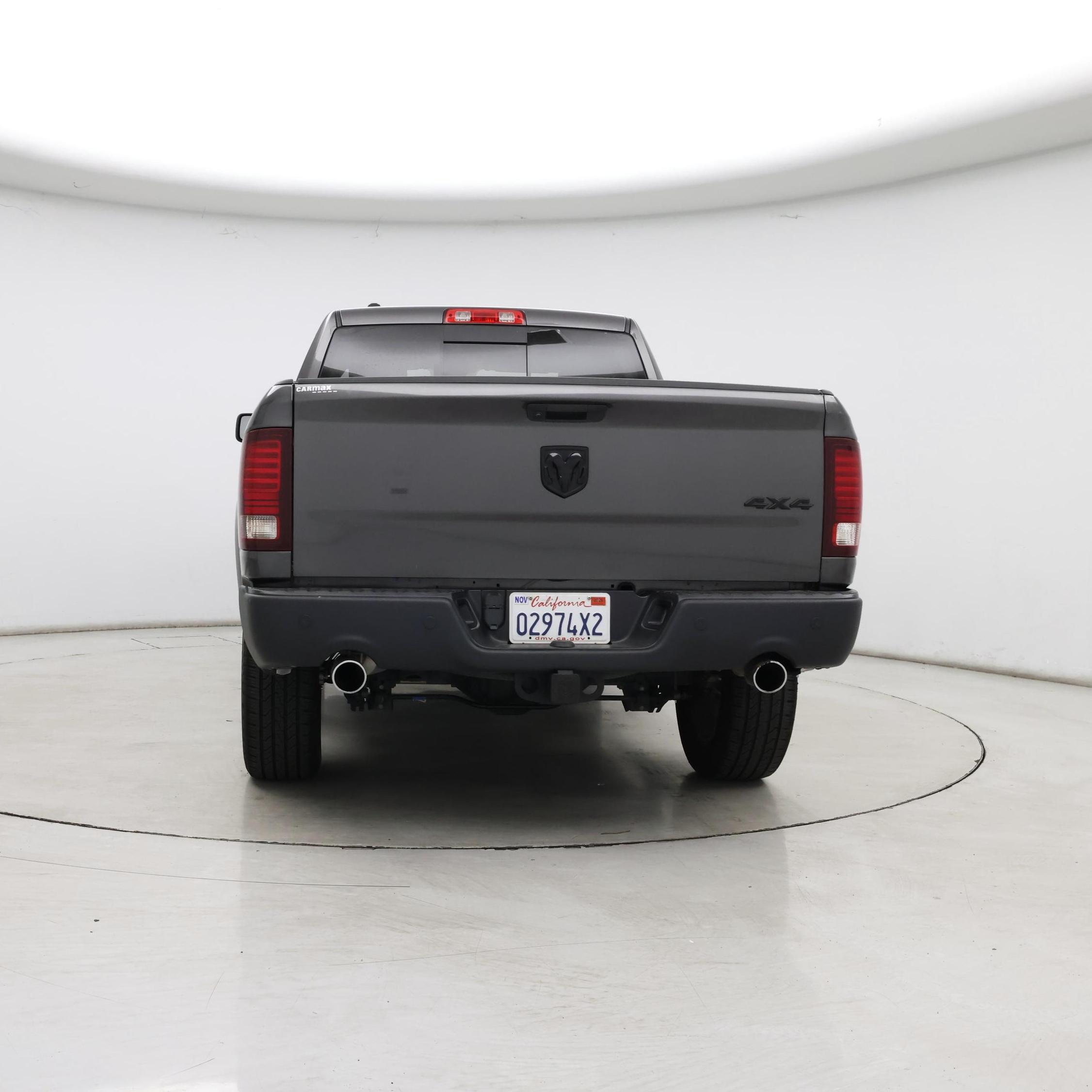 Thumbnail: 2019 RAM 1500 Classic - 6