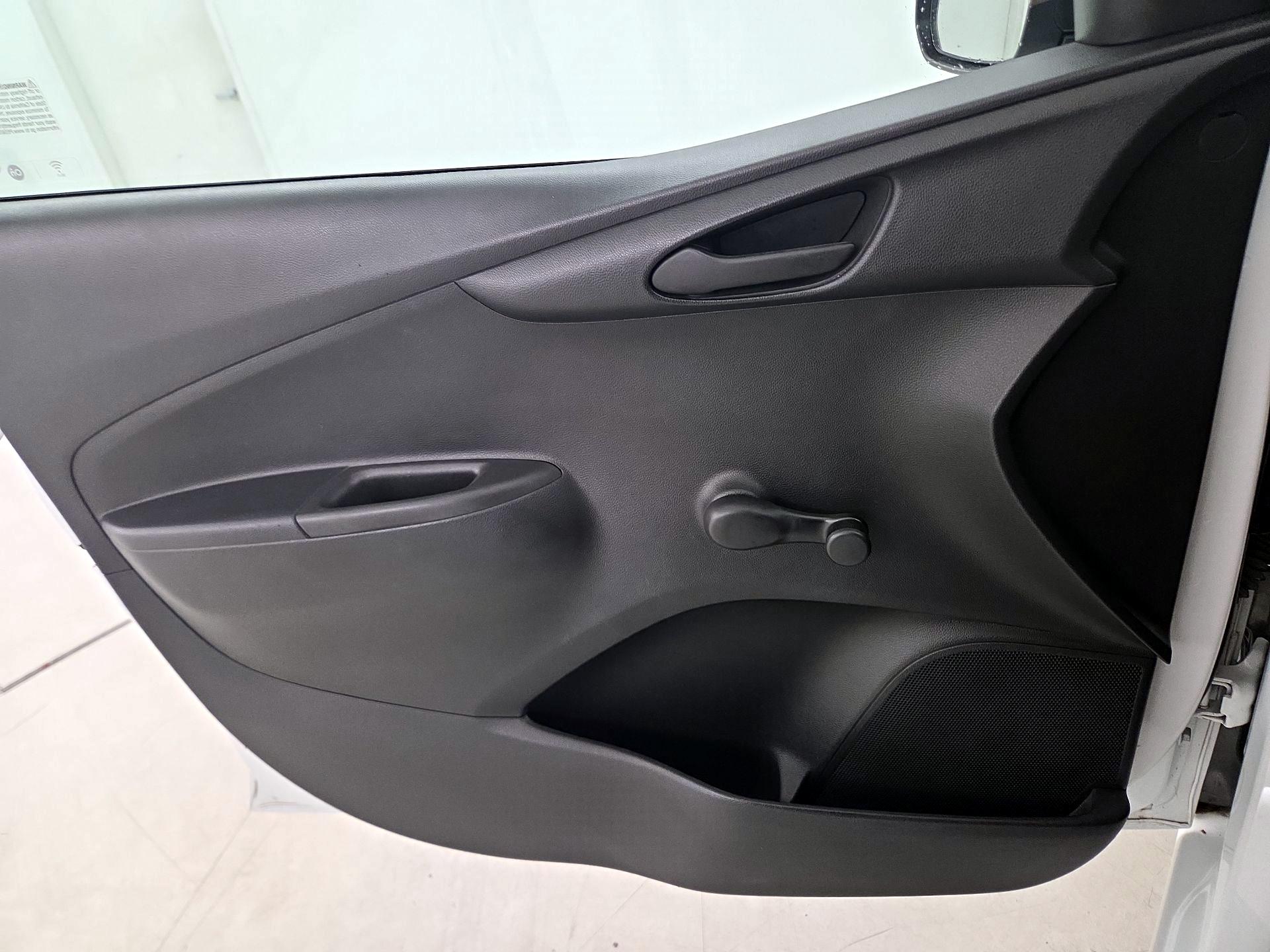 Thumbnail: 2020 Chevrolet Spark - 12